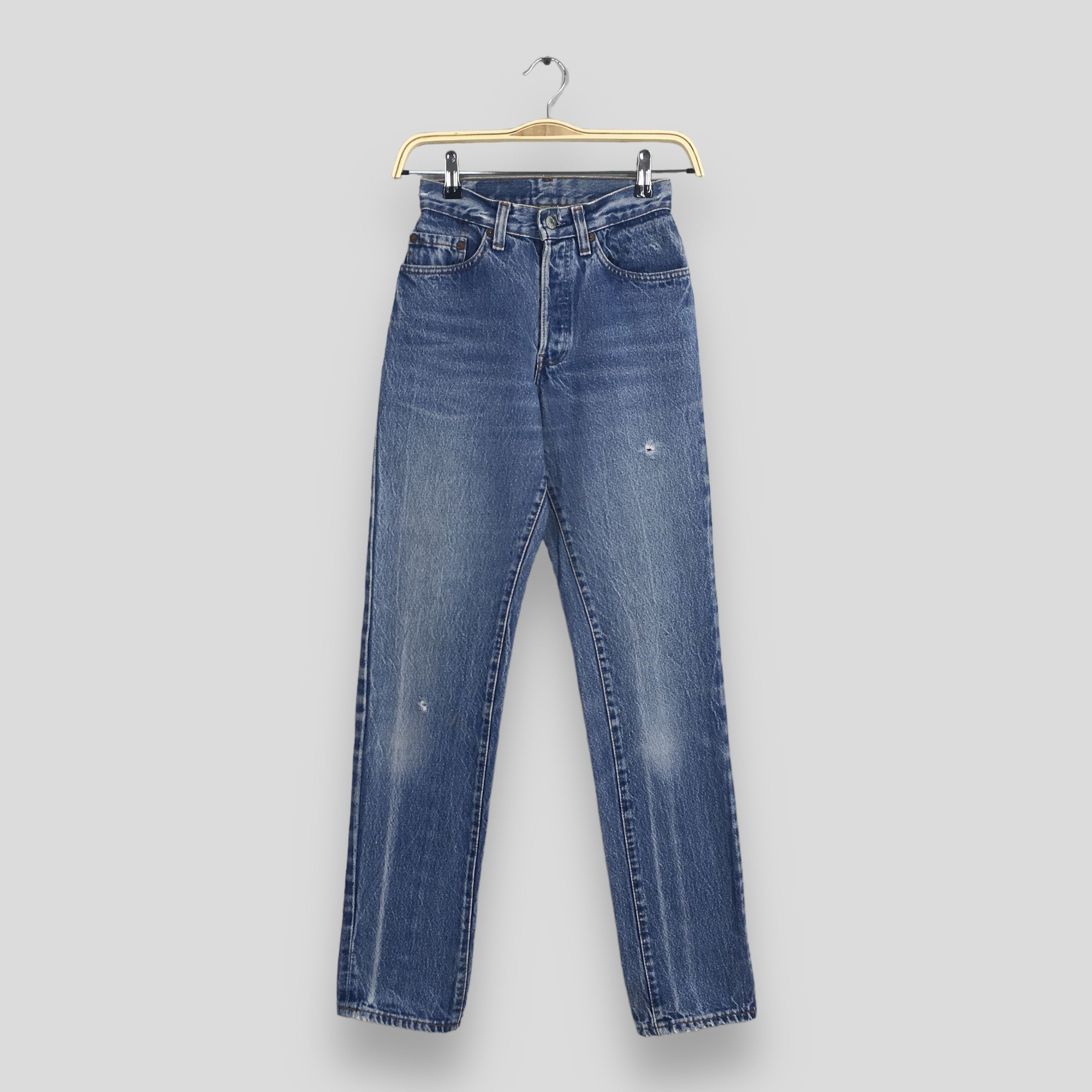 Levi's Size 22x31.5 Vintage 80s Levi's 501 Faded Blue Jeans S737 Size 22" - 1 Thumbnail