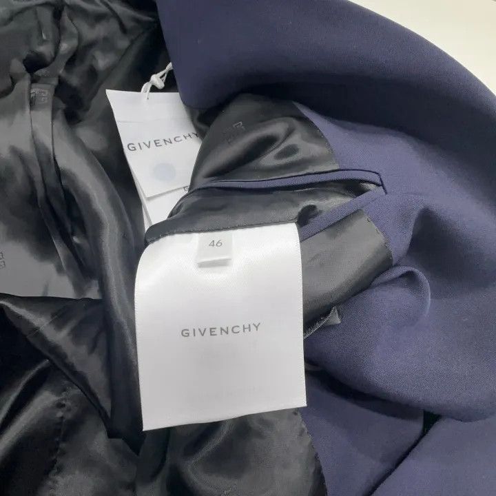 Givenchy Givenchy givenchy short sleeve tee -2507 Size US L / EU 52-54 / 3 - 5 Thumbnail