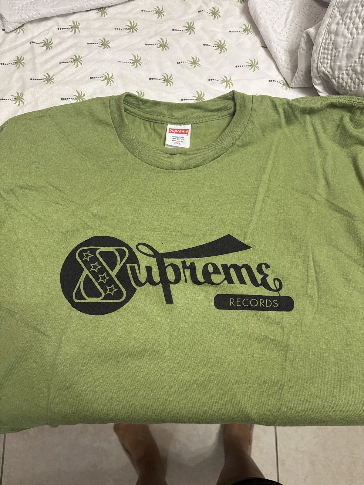 Supreme olive green t shirt