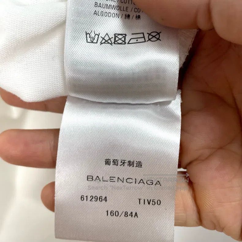 Balenciaga Balenciaga White Short Sleeve T-Shirt Size US S / EU 44-46 / 1 - 6 Thumbnail