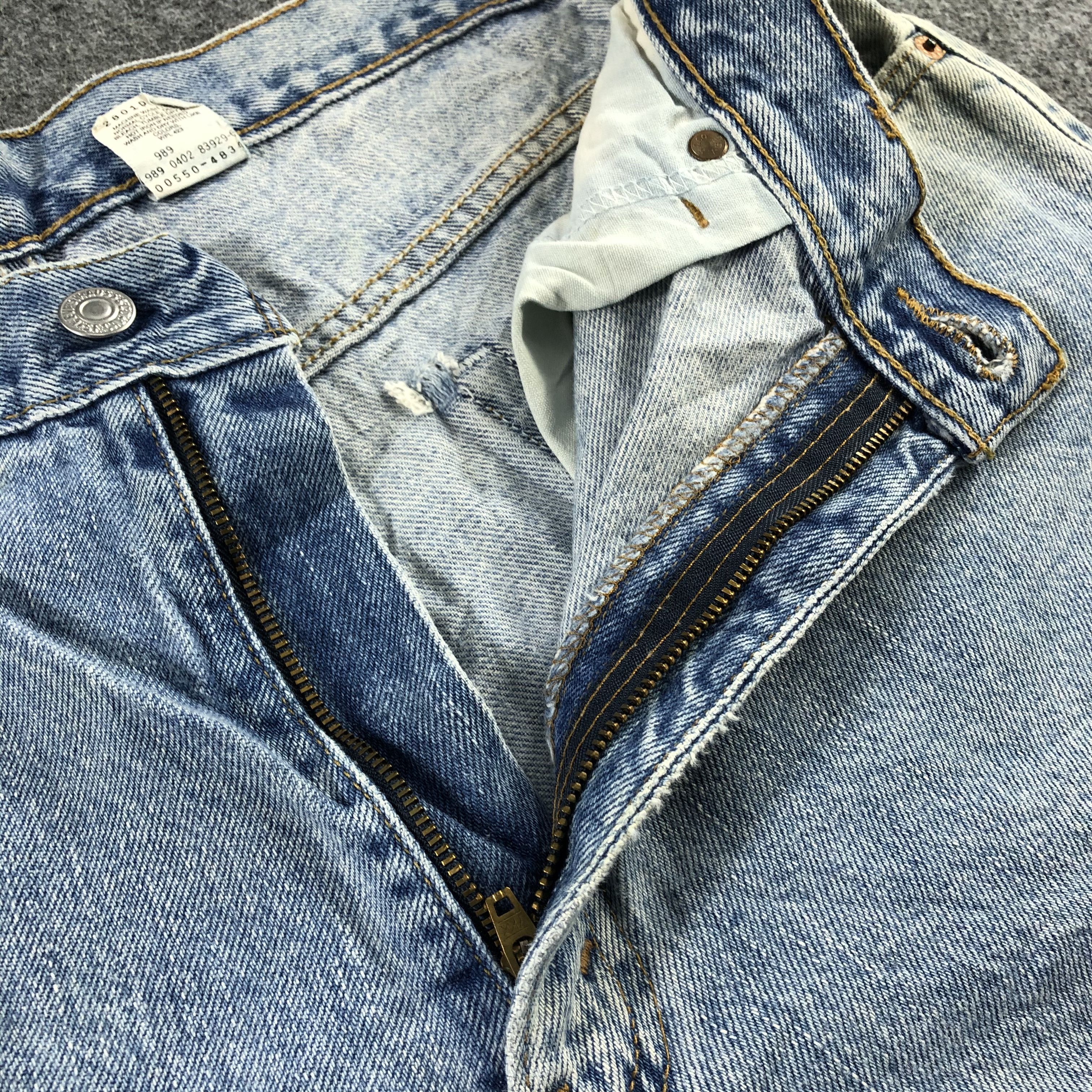 Levi's Vintage 90s Blue Wash Levis 550 Jeans-J2413 Size US 34 / EU 50 - 9 Thumbnail
