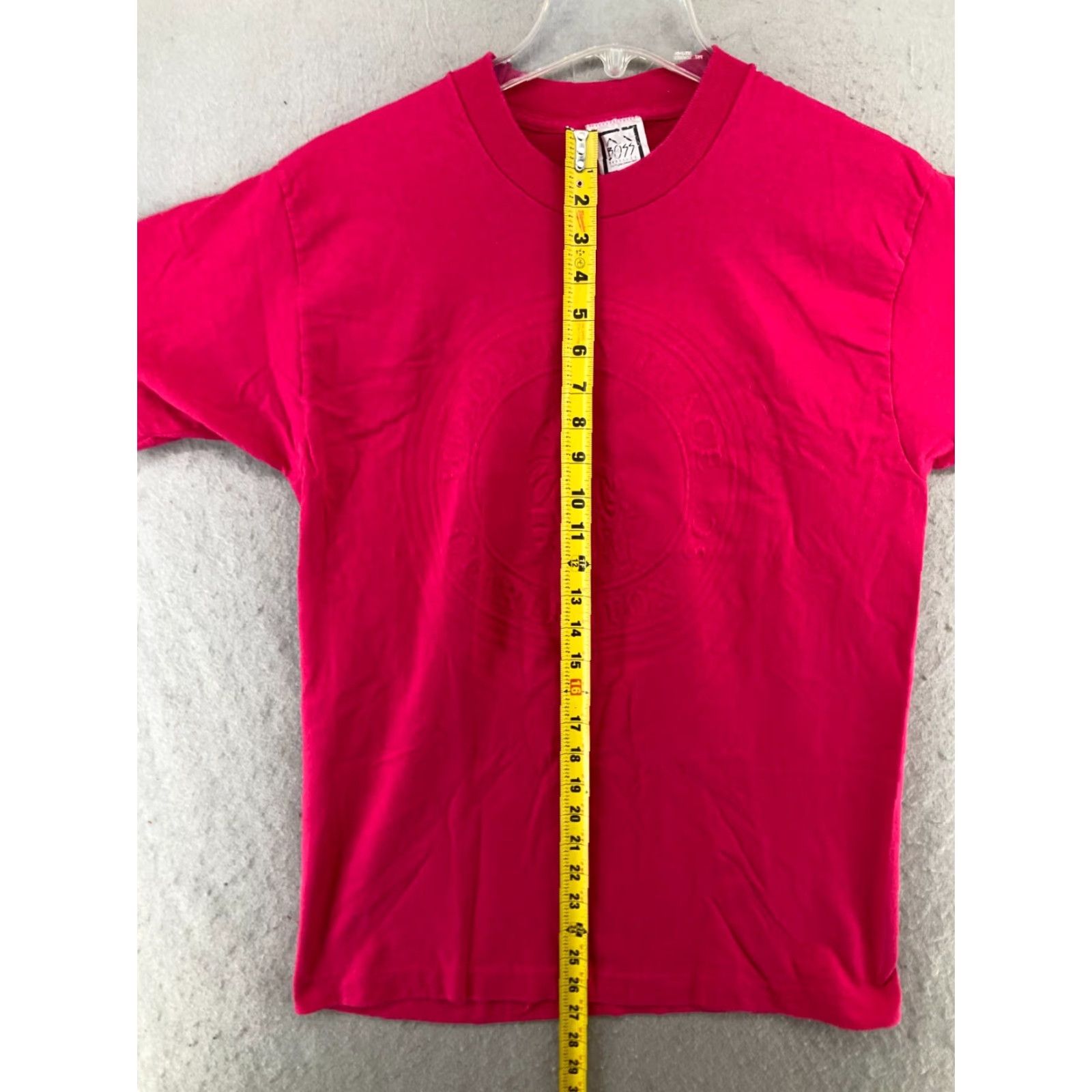 Vintage VINTAGE? Boss Textiles Mens TShirt Medium Red Embossed Middleton Place Charleston Size US M / EU 48-50 / 2 - 3 Thumbnail