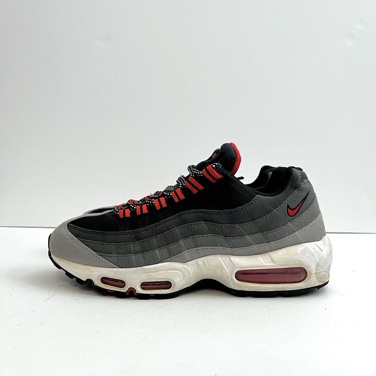 Nike 2014 Nike Air Max 95 Comet Red Wolf Gray Grey Black Running Size US 9.5 / EU 42-43 - 1 Thumbnail