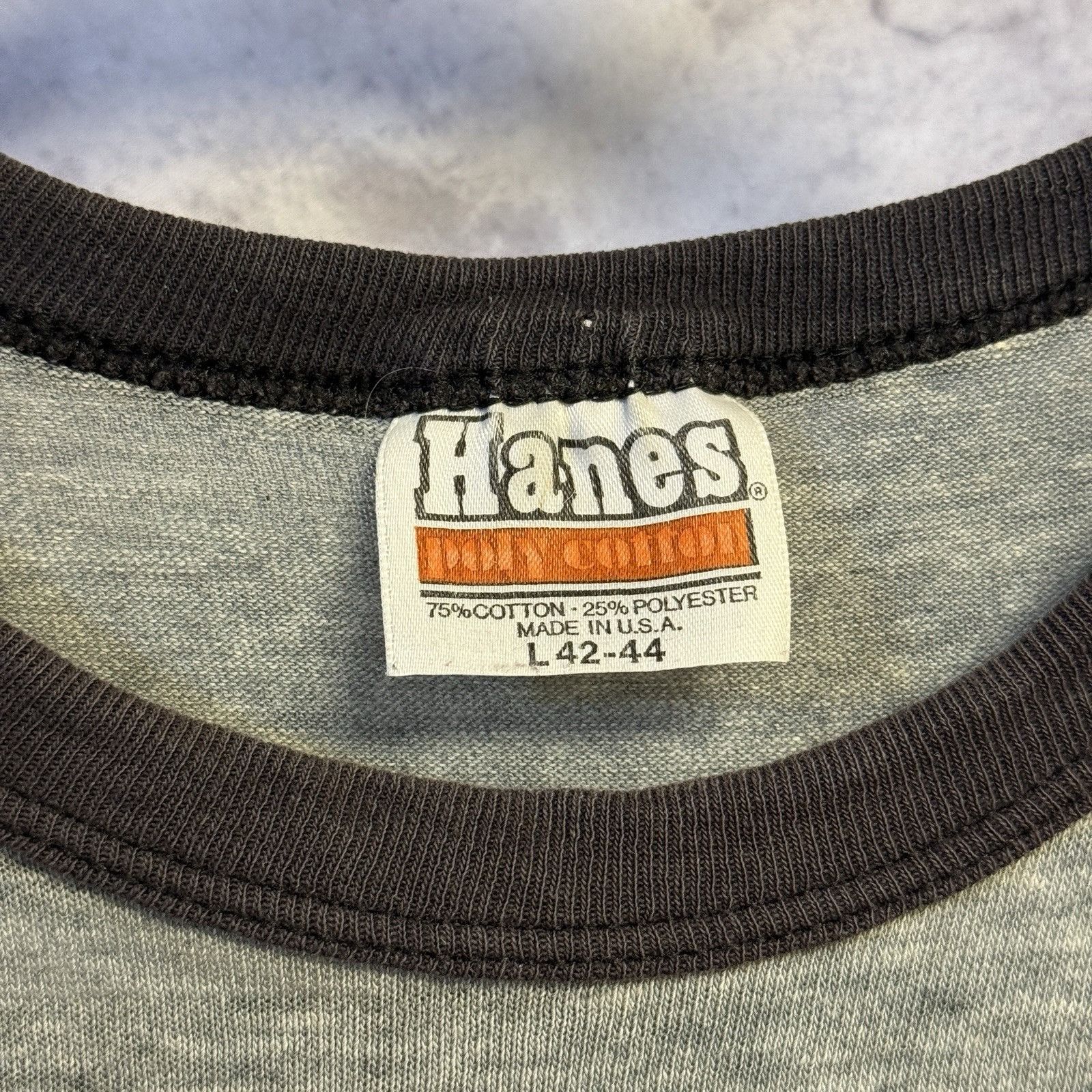 Vintage Vintage 80s Bike & Ski Ringer T Shirt Mens Large Gray 1982 Size US L / EU 52-54 / 3 - 10 Thumbnail