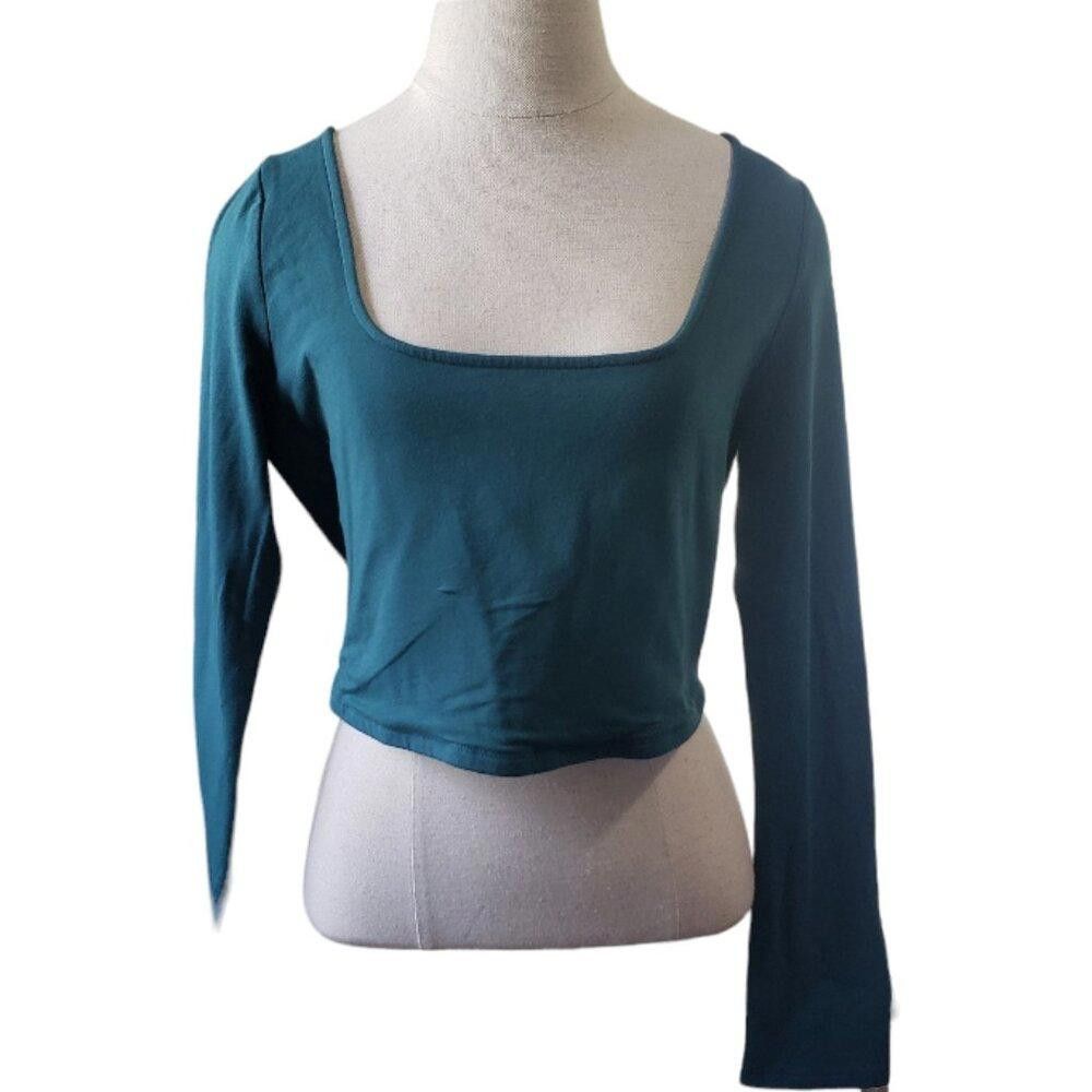 Designer CT1647 FP Beach Green Square Neck Knit Crop Top L Size L / US 10 / IT 46 - 1 Thumbnail