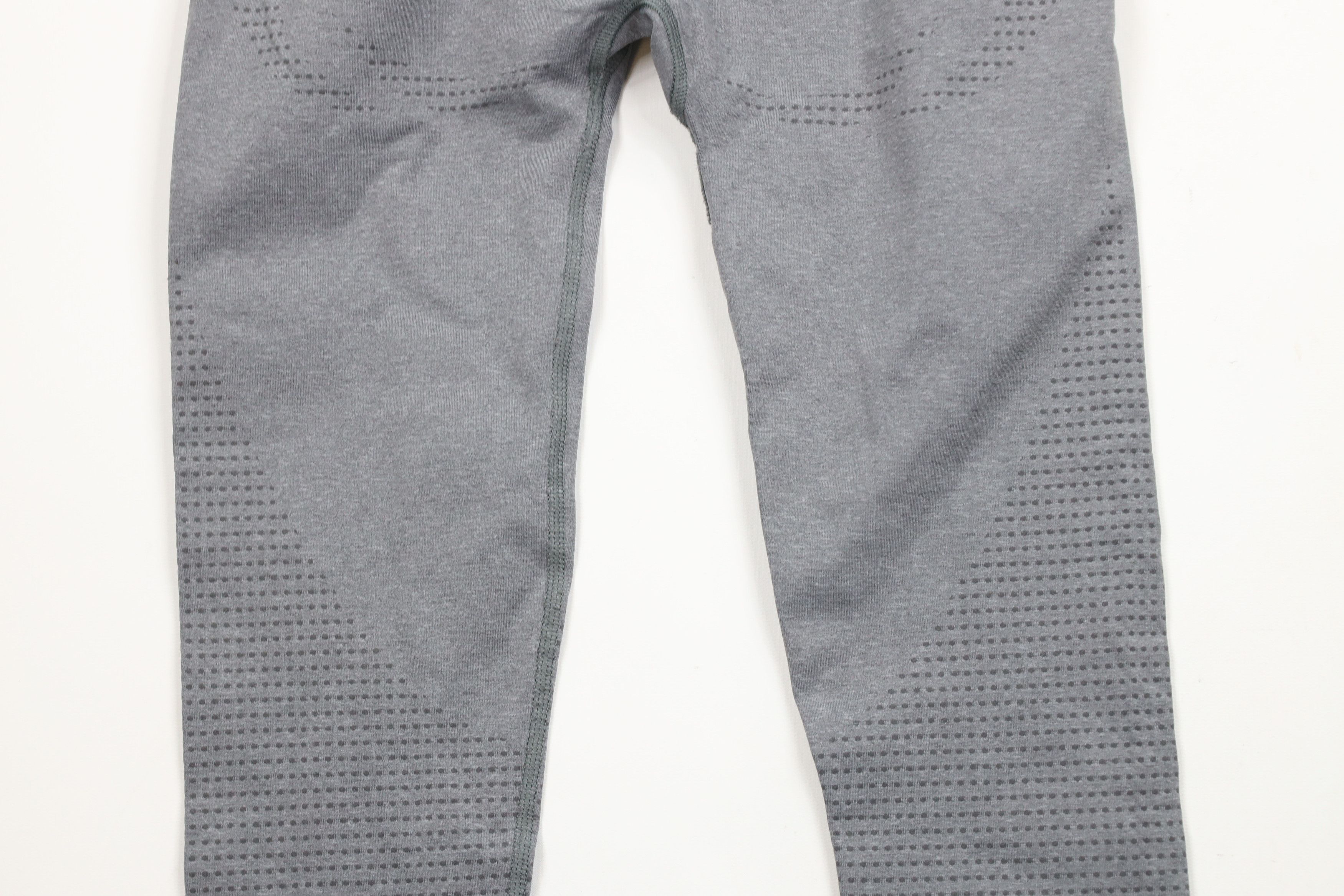 Gymshark × Vintage Gymshark Seamless Spandex Gym Training Pants Heather Gray Size 24" / US 00 / IT 34 - 8 Thumbnail