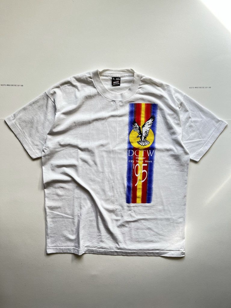 Other Vintage 90s "DCTW" Tee Size US XL / EU 56 / 4 - 1 Thumbnail