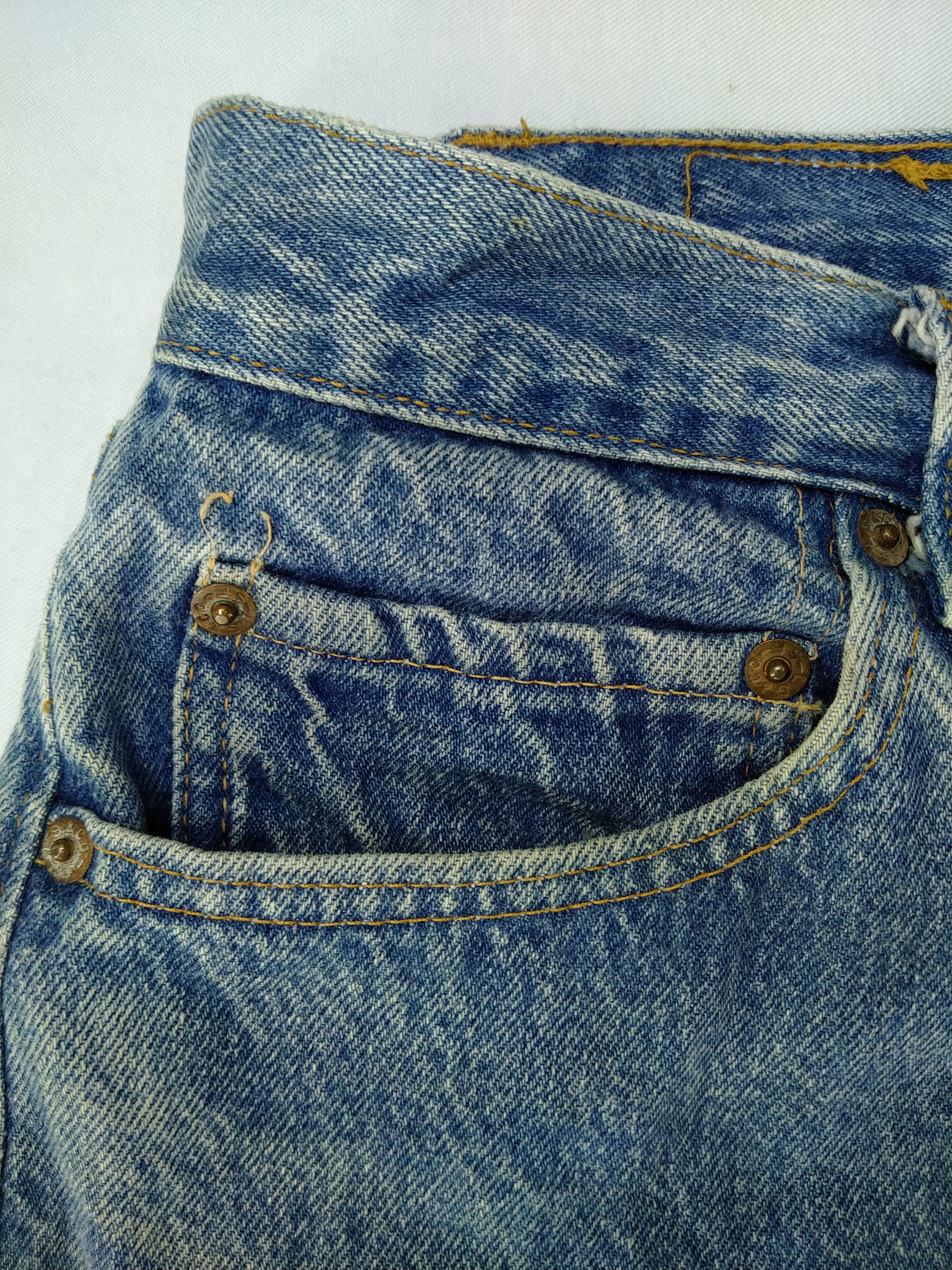 Levi's 80s Blue Vintage Levi's 501 Distressed Denim 31 x 30 -JN090 Size US 31 - 11 Thumbnail