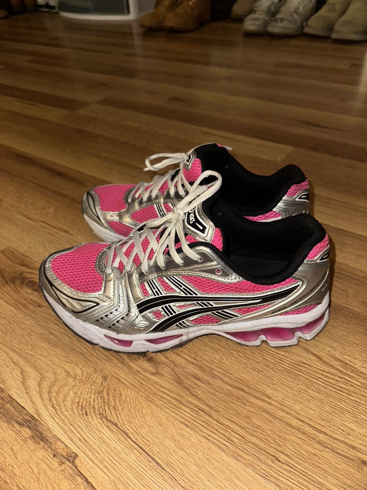 Asics Asics Gel Kayano 14 ‘Pink Glow’ Size US 8.5 / EU 41-42 - 3 Thumbnail
