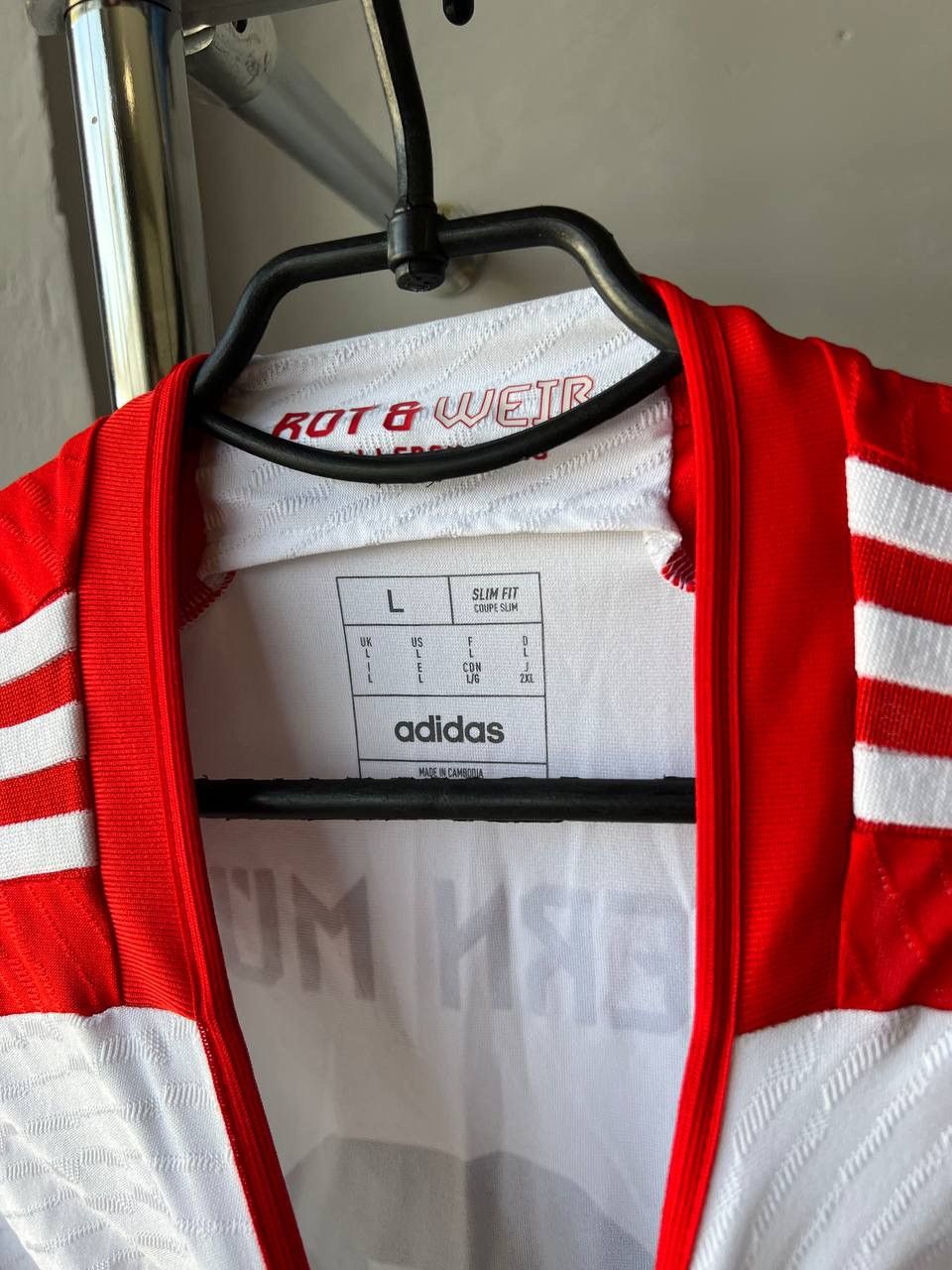 Adidas 2023/24 BAYERN MUNICH #9 KANE HOME SOCCER FOOTBALL JERSEY L Size US L / EU 52-54 / 3 - 13 Thumbnail