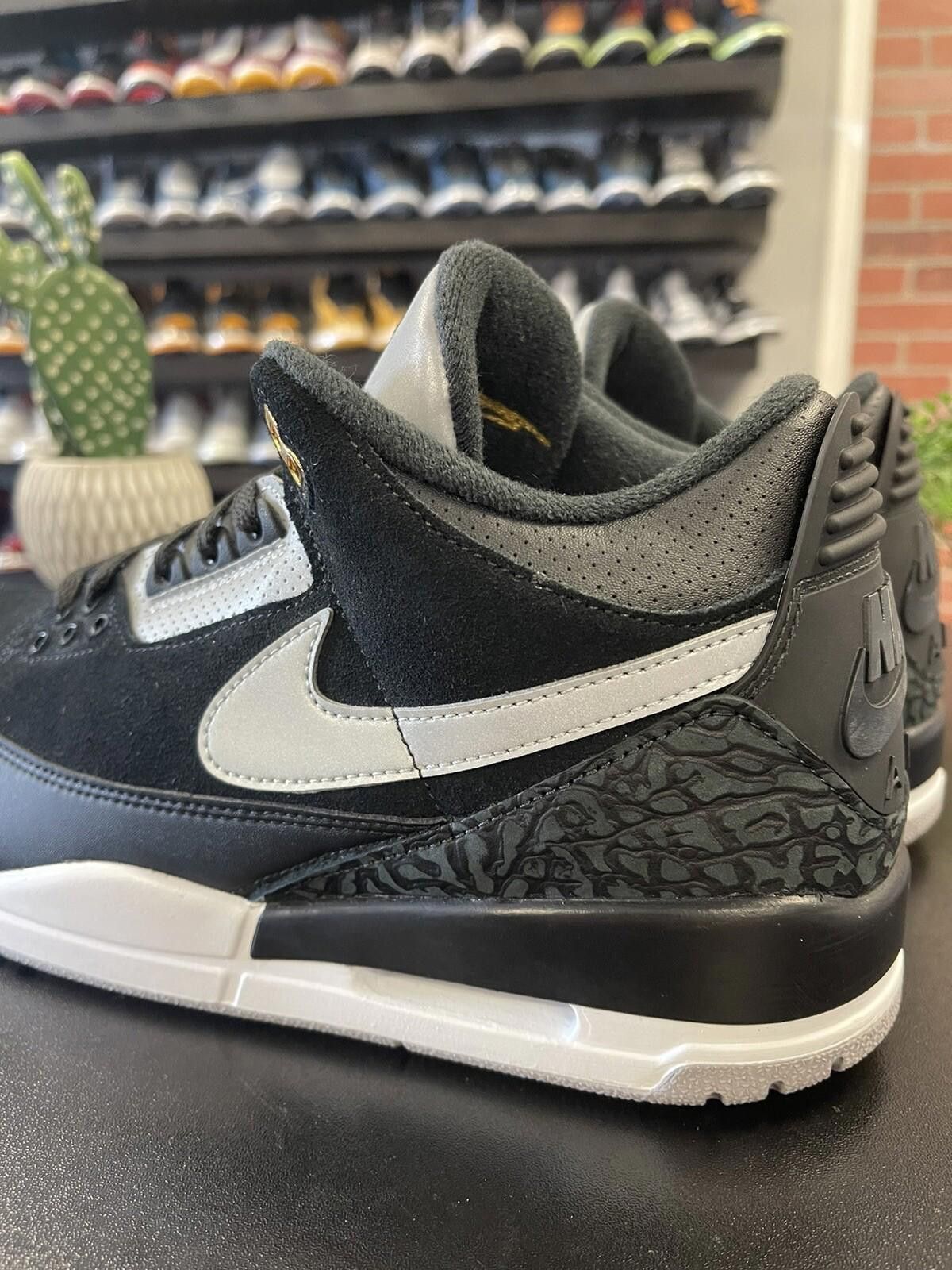 Jordan Brand Size 11.5 - Air Jordan 3 Retro Tinker Hatfield Black Cement Size US 11.5 / EU 44-45 - 5 Thumbnail