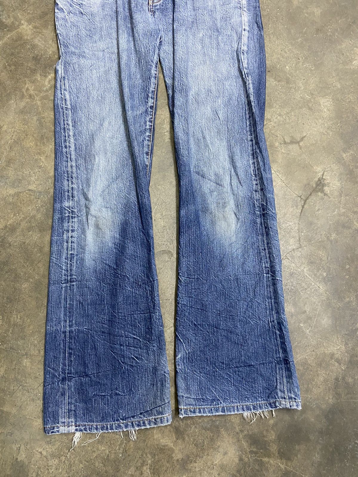 If Six Was Nine Vintage Edwin Jeans Distressed flare jeans faded denim Size US 34 / EU 50 - 4 Thumbnail