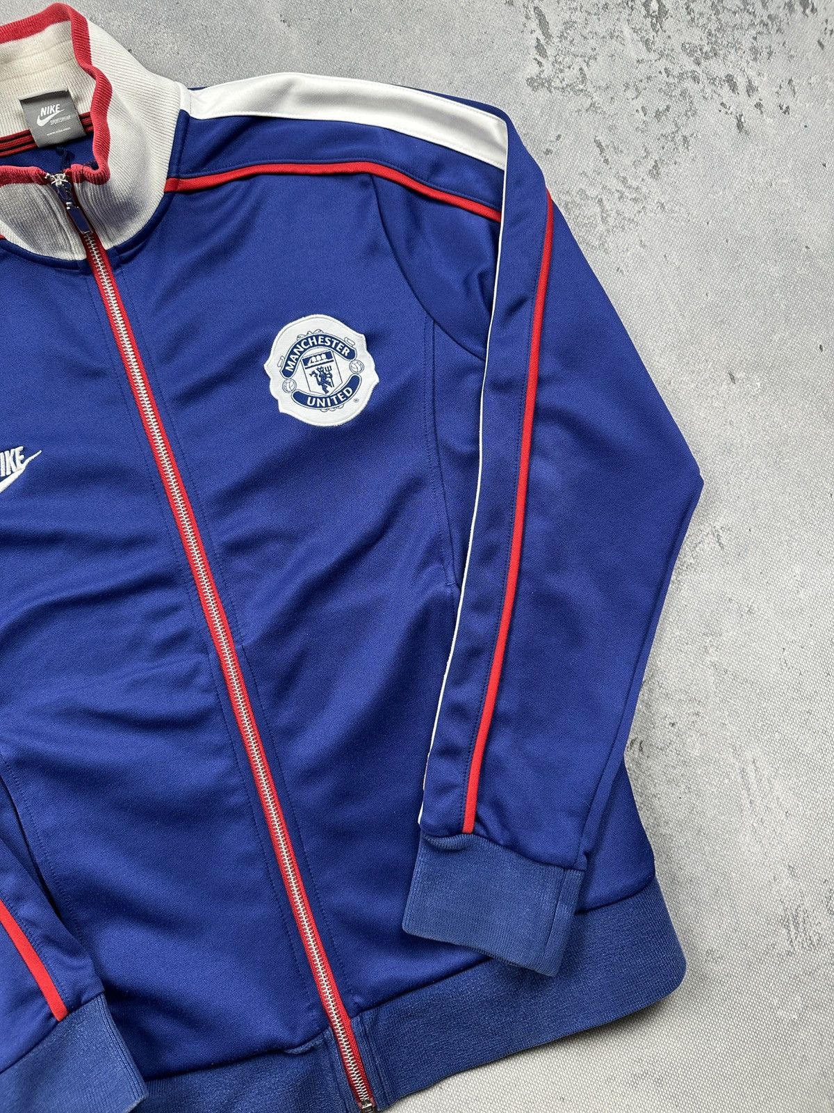 Nike Vintage Nike Manchester United Track Jacket 90s Y2K Blue M Size US M / EU 48-50 / 2 - 4 Thumbnail