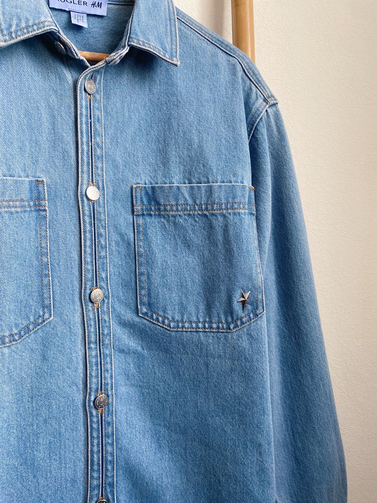 Mugler Mugler x H&M Light Denim Shirt Size M Size US M / EU 48-50 / 2 - 12 Thumbnail
