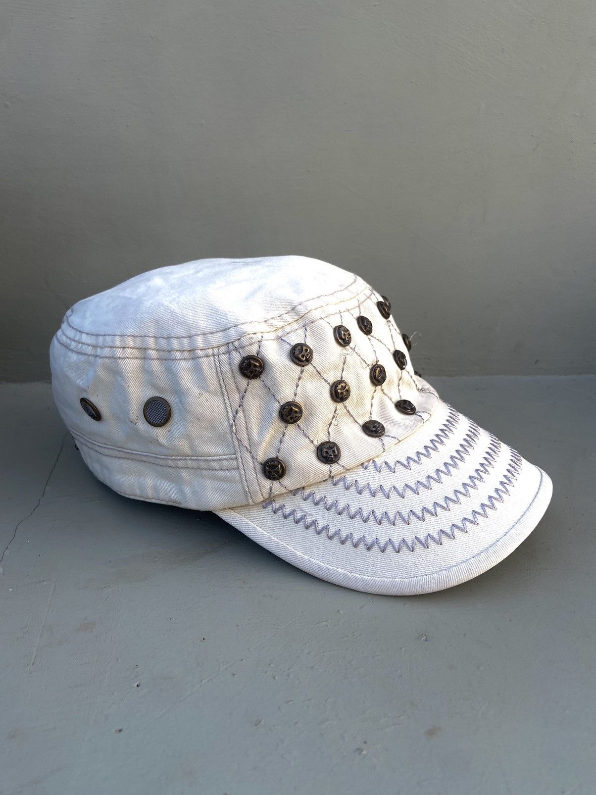If Six Was Nine 2000s punk studded skull buttons patrol hat Size ONE SIZE - 3 Thumbnail