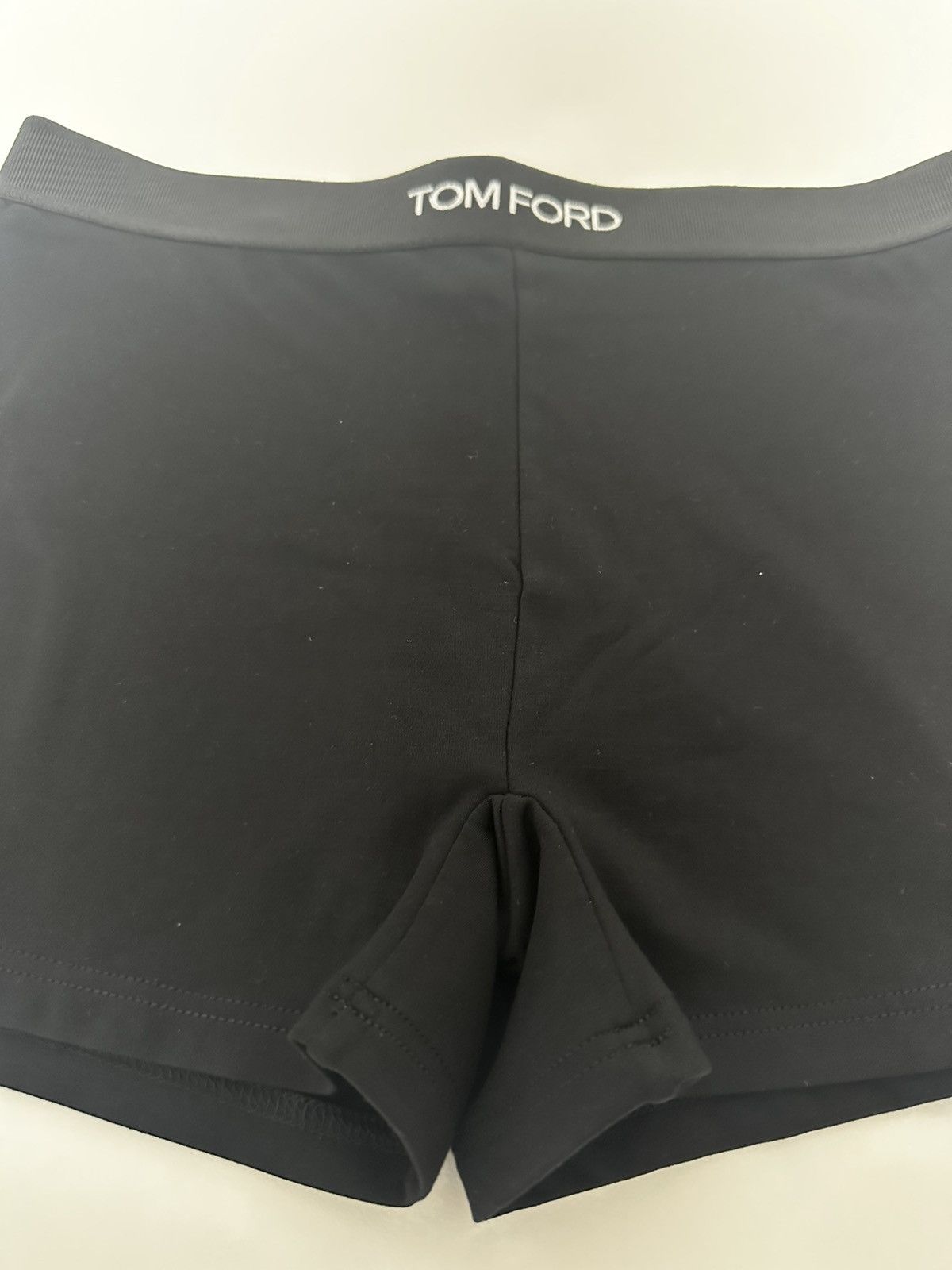 Tom Ford Tom Ford Black Logo Shorts Size 25" / US 0 / IT 36 - 2 Thumbnail