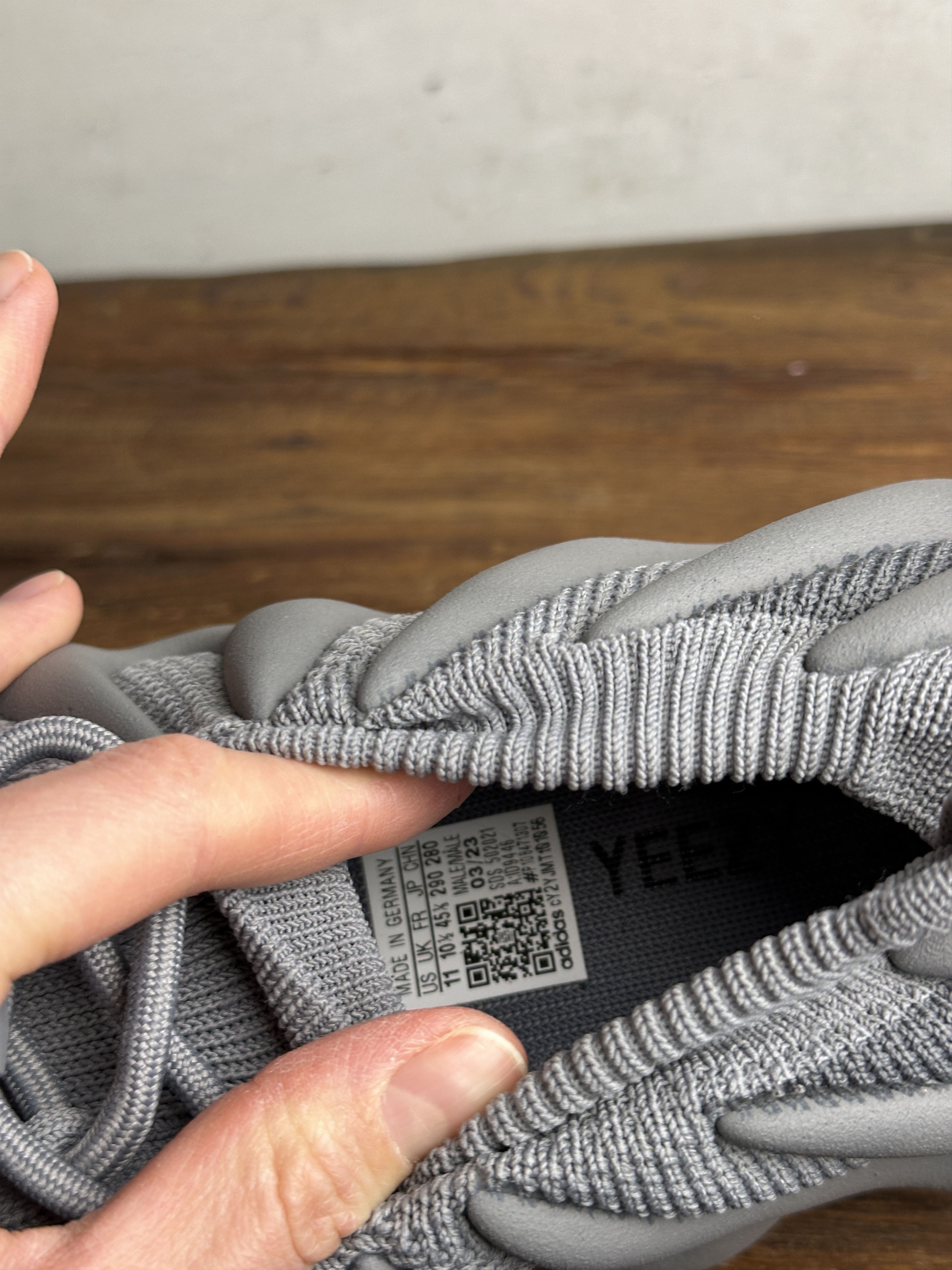 Adidas ADIDAS ORIGINALS YEEZY 450 GREY Sneakers Size US 11 / EU 44 - 10 Thumbnail