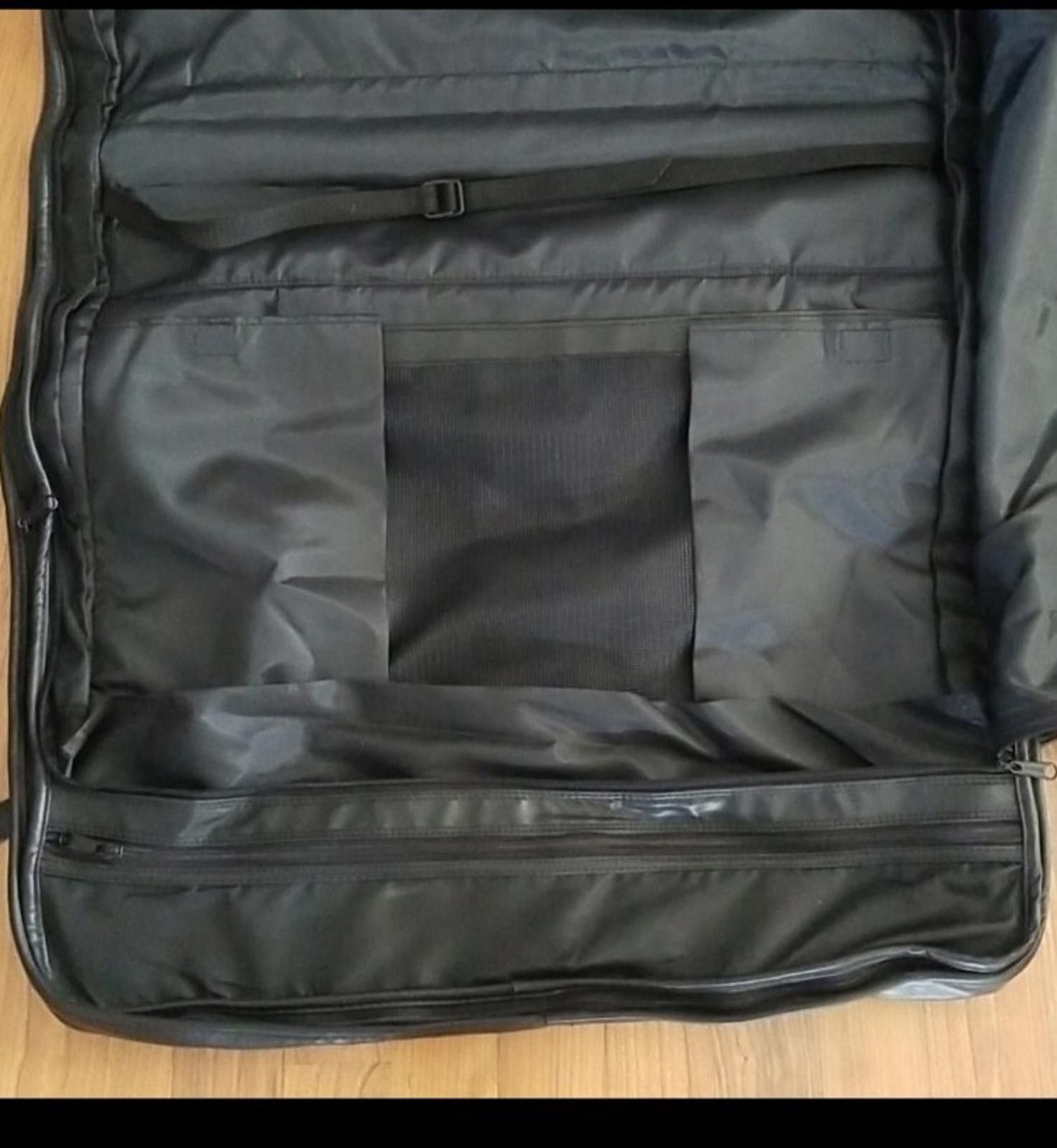 Givenchy Givenchy Paris Garment Leather Travel Luggage Bag Black Size ONE SIZE - 7 Thumbnail