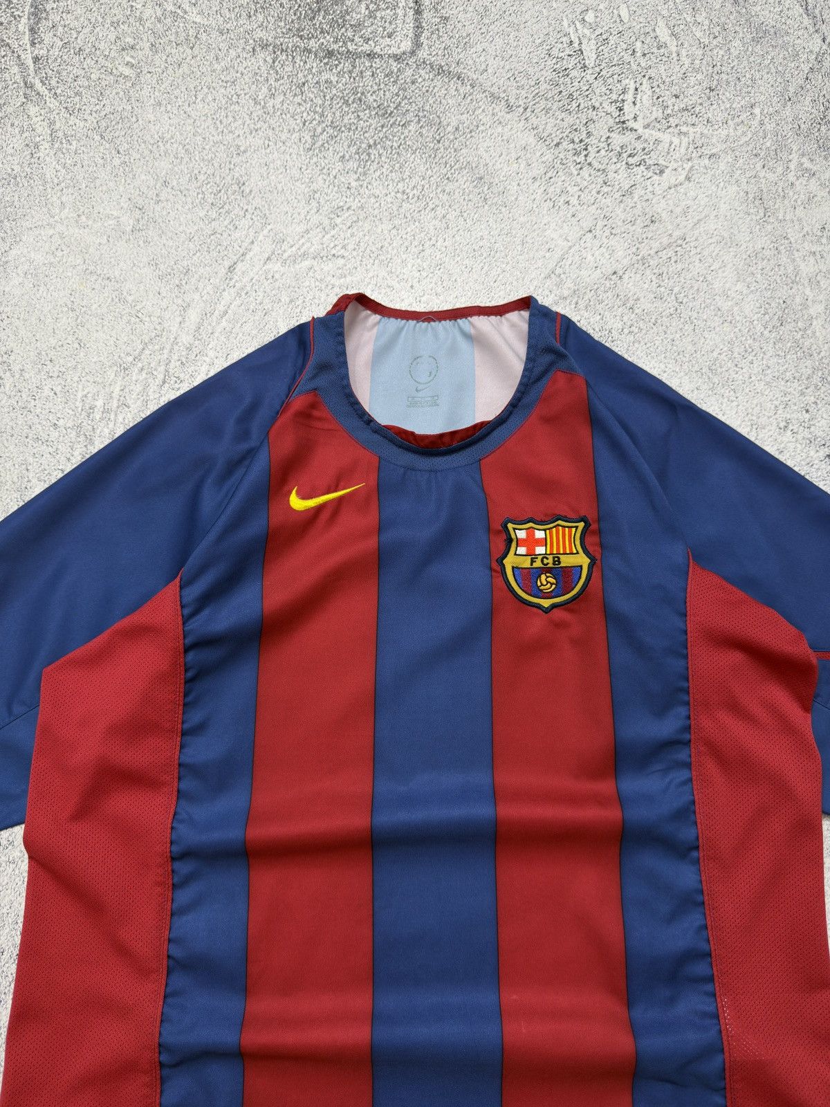 Nike VTG NIKE FC BARCELONA 2004/2005 HOME FOOTBALL SHIRT JERSEY Size US XL / EU 56 / 4 - 6 Thumbnail