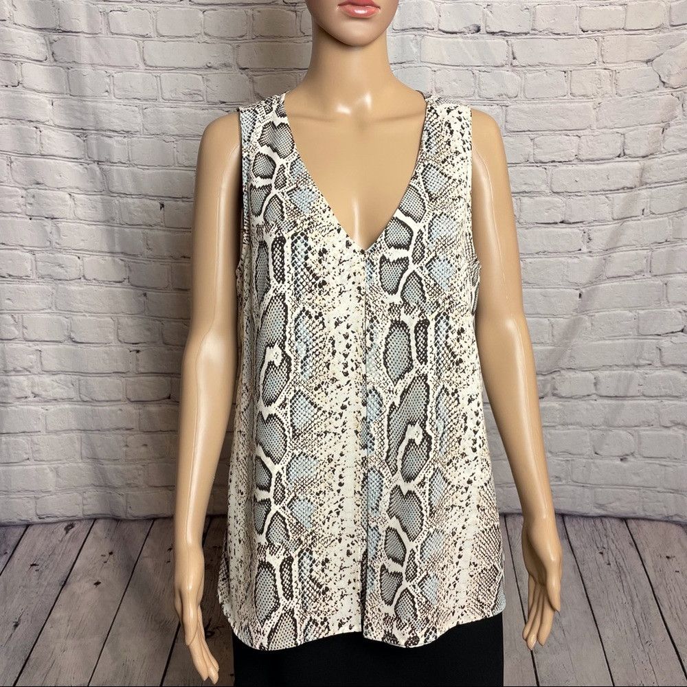 Anthropologie Anthropologie Daniel Rainn Snakeskin Print Blouse Size L Size L / US 10 / IT 46 - 1 Thumbnail