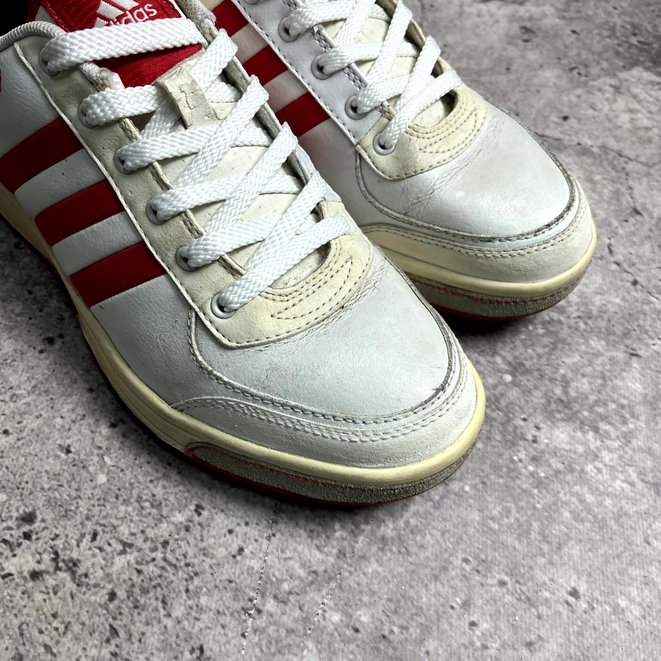 Adidas Y2K Adidas White Leather Low Top Sneakers Size US 7 EU 38 Size US 7 / IT 37 - 7 Thumbnail