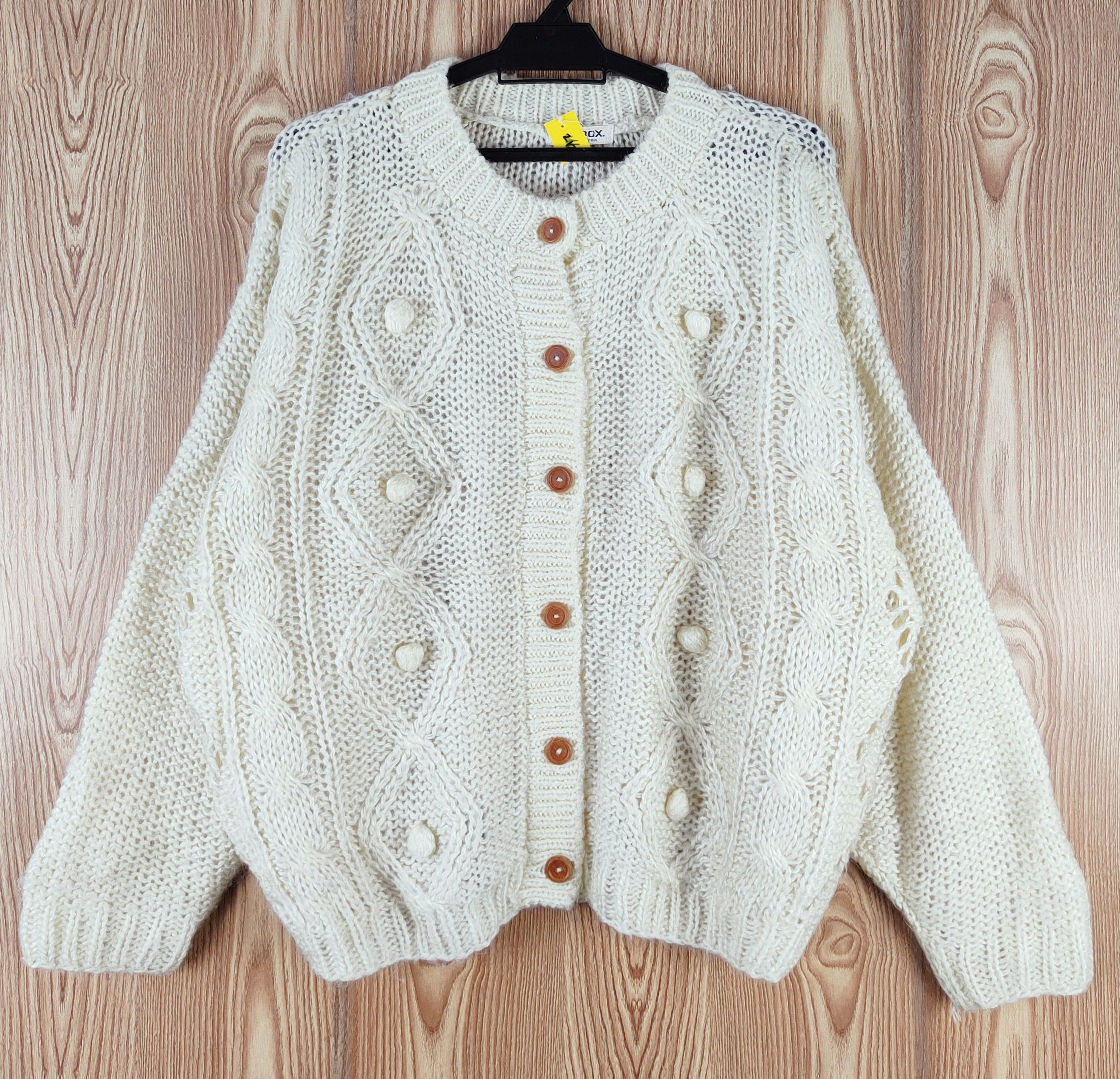Pop Box Ivory meshnet vintage Knitwear Cardigan #W065