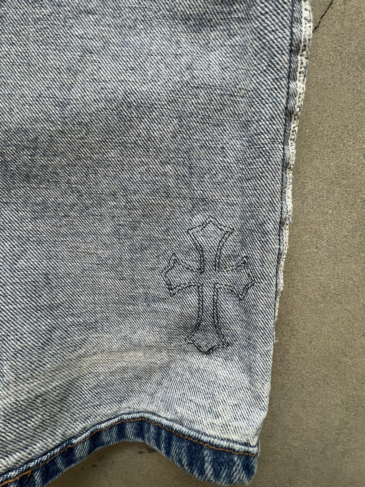 Chrome Hearts Chrome Hearts Levi's 517 Black Cross Patch Jeans - 36 Size US 36 / EU 52 - 20 Thumbnail