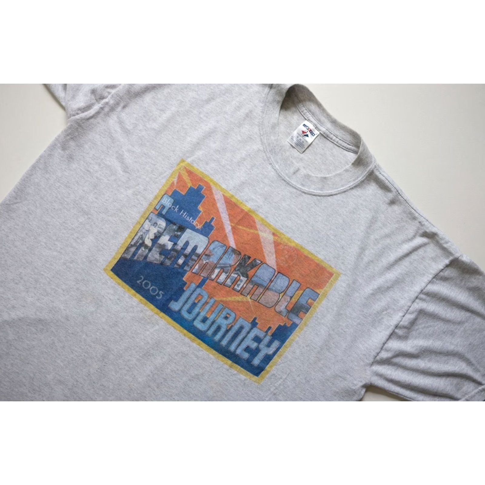 Fruit Of The Loom VINTAGE Fruit of the Loom T-Shirt Men XL Black 2000s 90s Graphic Print Crew Neck Short Sleeve Size US XL / EU 56 / 4 - 5 Thumbnail