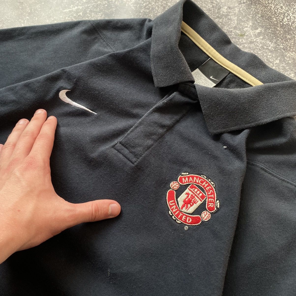 Nike Vintage Nike Manchester United 2007 Small logo cotton polo Size US M / EU 48-50 / 2 - 3 Thumbnail