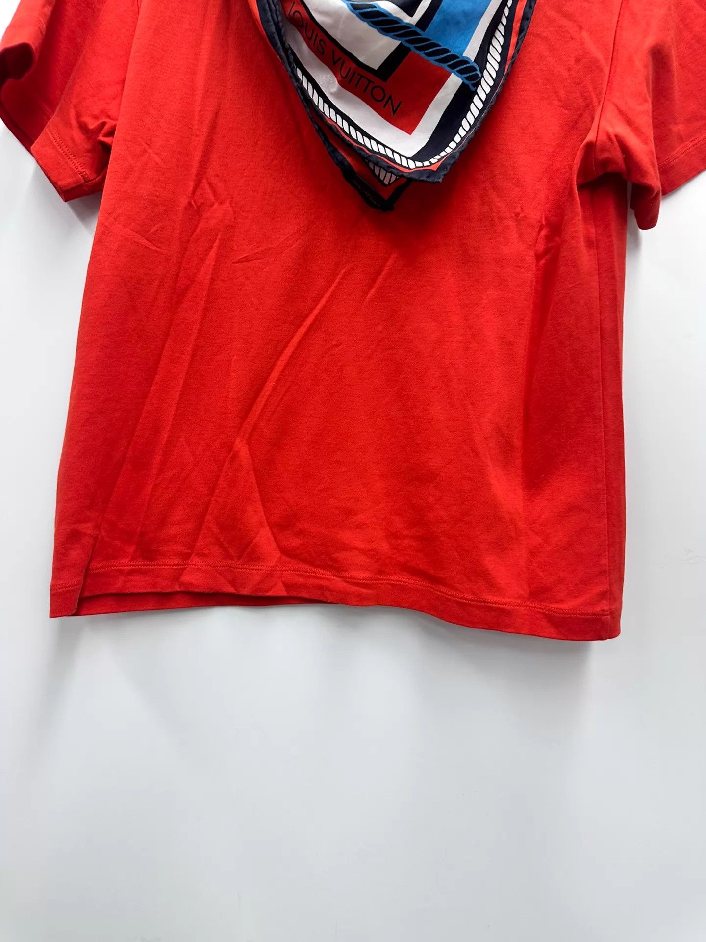 Louis Vuitton Louis Vuitton Short Sleeve XS (41/98/57) Size XS / US 0-2 / IT 36-38 - 6 Thumbnail