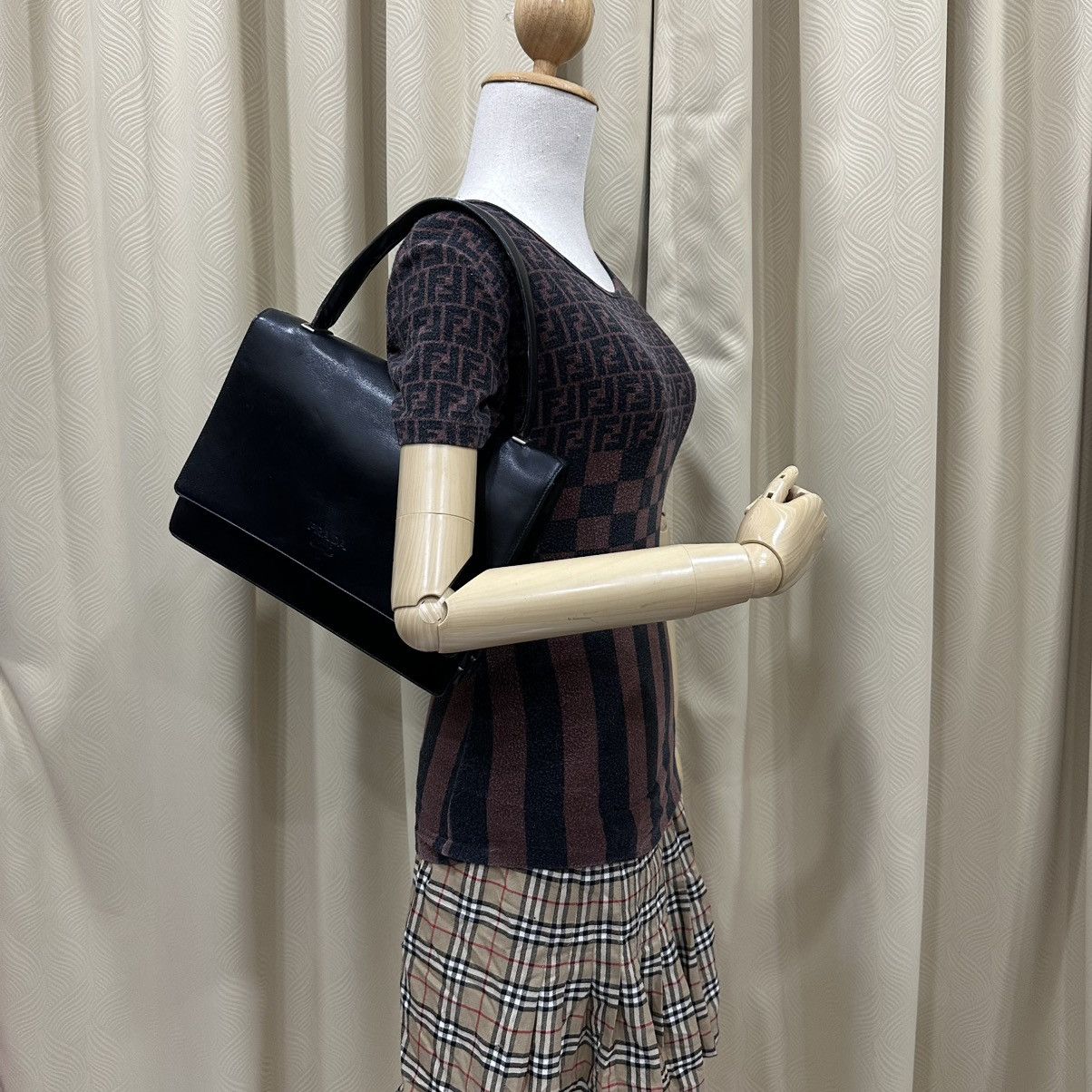 Prada PRADA VITELLO RE-EDITION 1995 TOP HANDLE BAG Size ONE SIZE - 19 Thumbnail