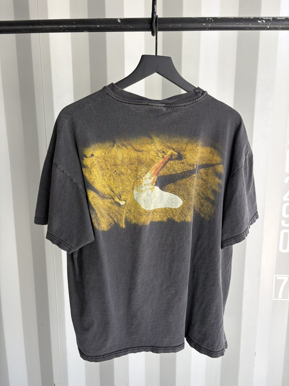 Band Tees Vintage The Cure Shirt Faded Distressed Grunge Band Boxy Size US XL / EU 56 / 4 - 3 Thumbnail