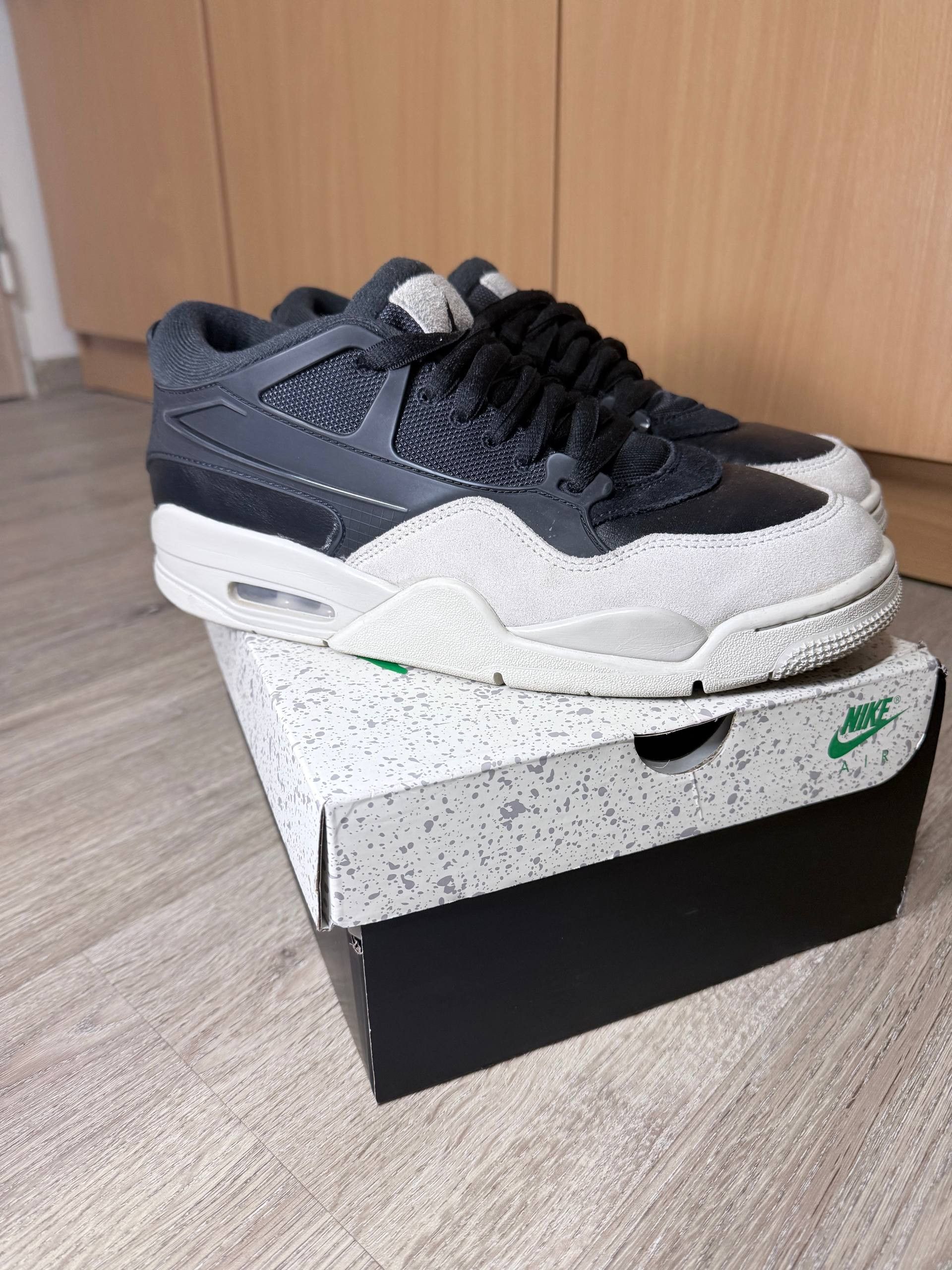 Nike FQ7939-001 Size US 9.5 / EU 42-43 - 1 Thumbnail