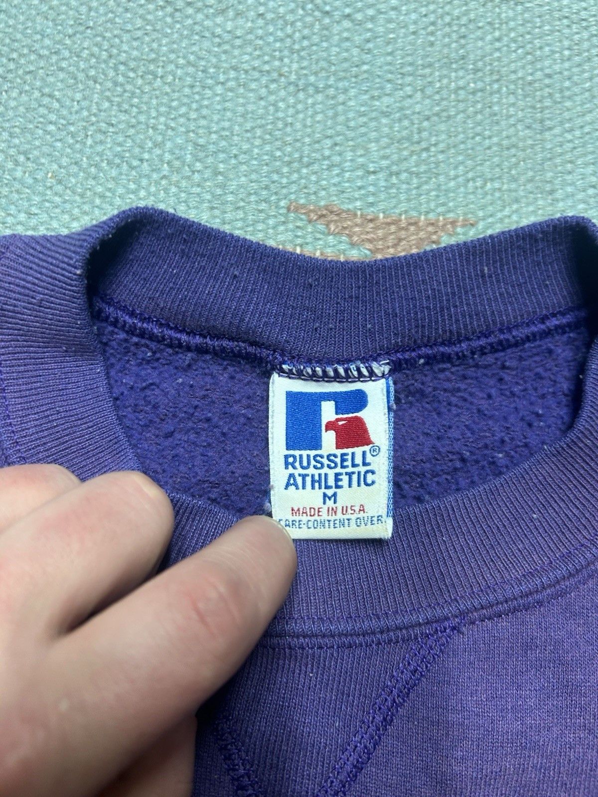 Vintage Vtg 80s sweatshirt Russell athletic plum blank USA medium Size US M / EU 48-50 / 2 - 6 Thumbnail