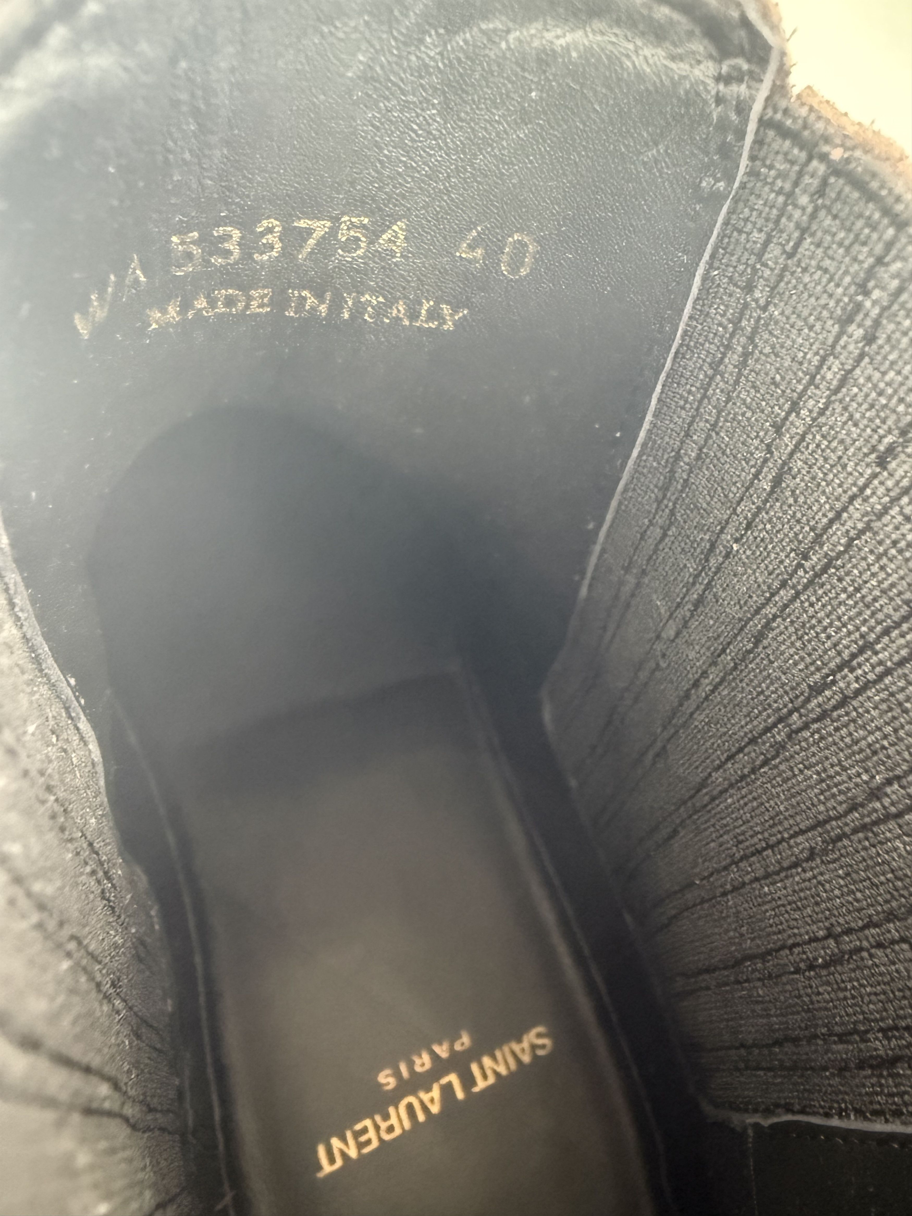 Saint Laurent Paris Saint Laurent Nino Chelsea Boots RRP $850 Size US 7 / EU 40 - 7 Thumbnail