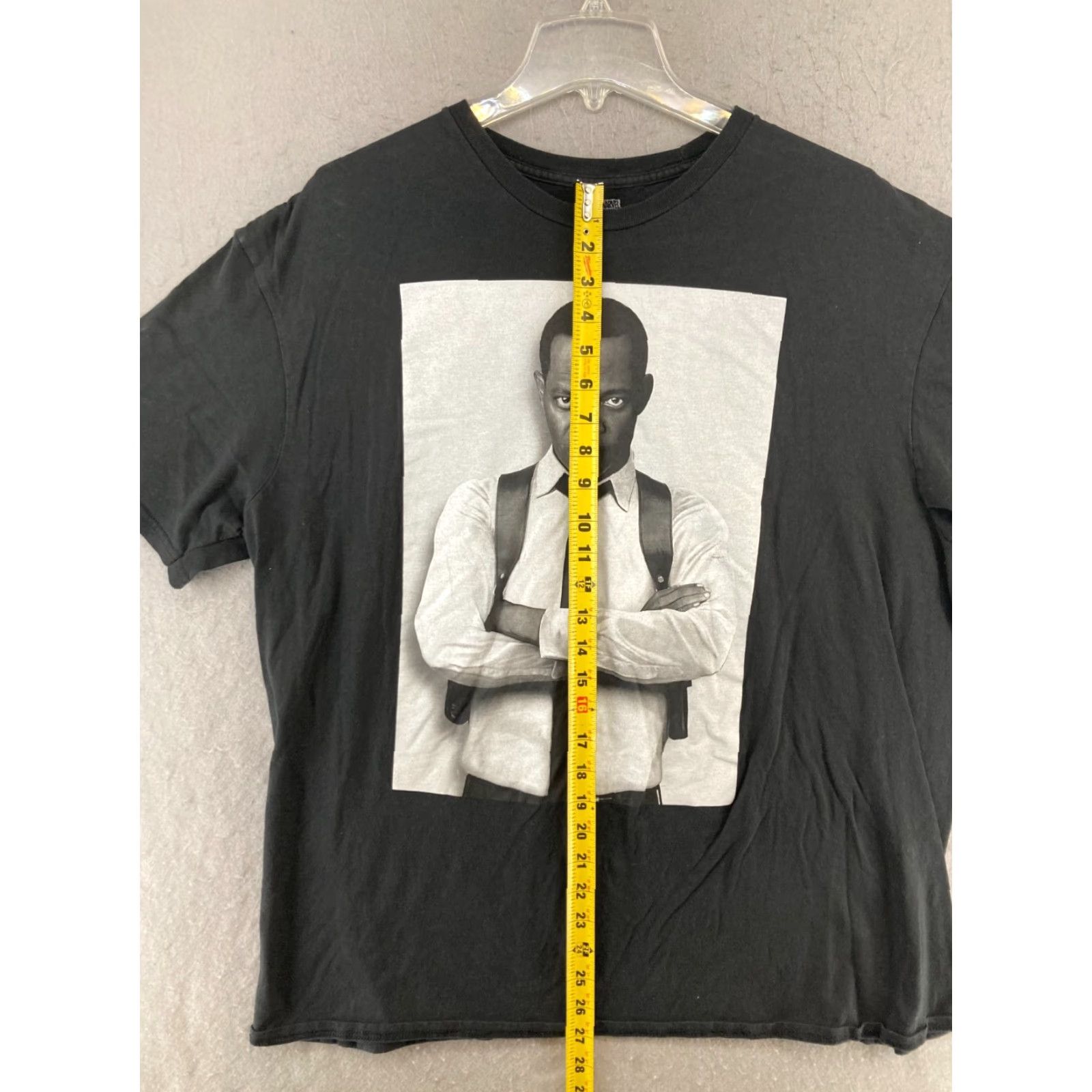 Vintage Captain Marvel Mens TShirt 2XL Black Nick Fury Samuel Jackson Shirts Mens 2XL Black Graphic Print Comics Movie Size US XXL / EU 58 / 5 - 4 Thumbnail