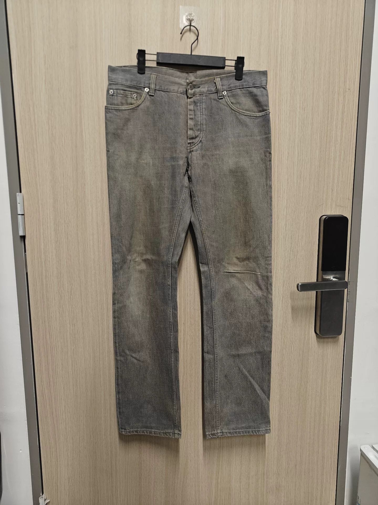 Helmut Lang Helmut Lang Classic Washed Light Gray Jeans Size US 32 / EU 48 - 1 Thumbnail