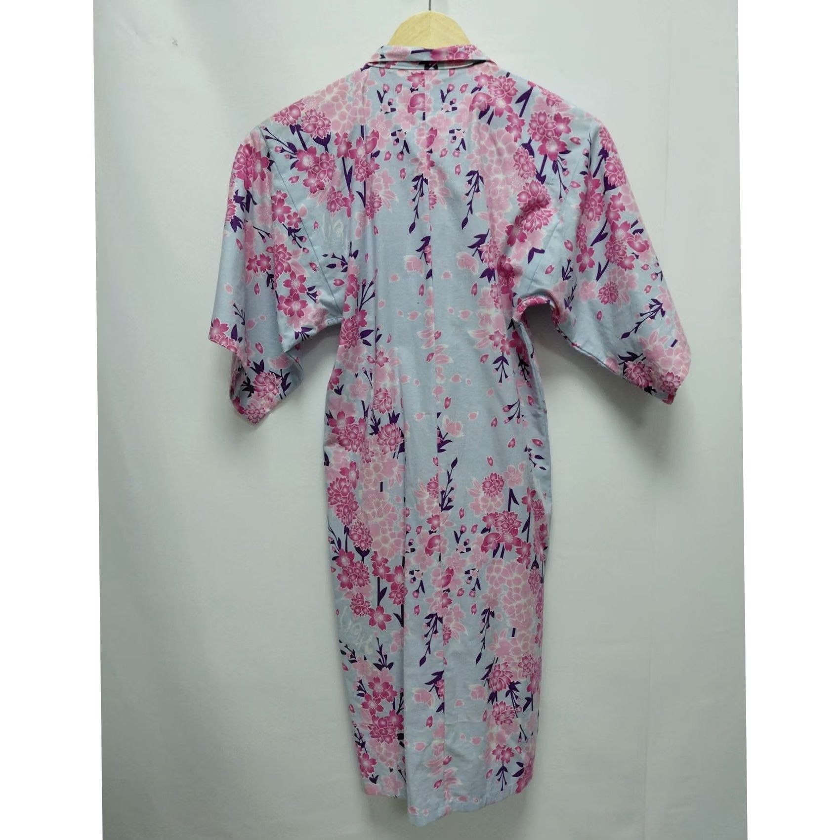 Pinko Produced by Hey Floral Kimono Robe Pink 3/4 Sleeve V-Neck Women Size M Size ONE SIZE - 2 Thumbnail