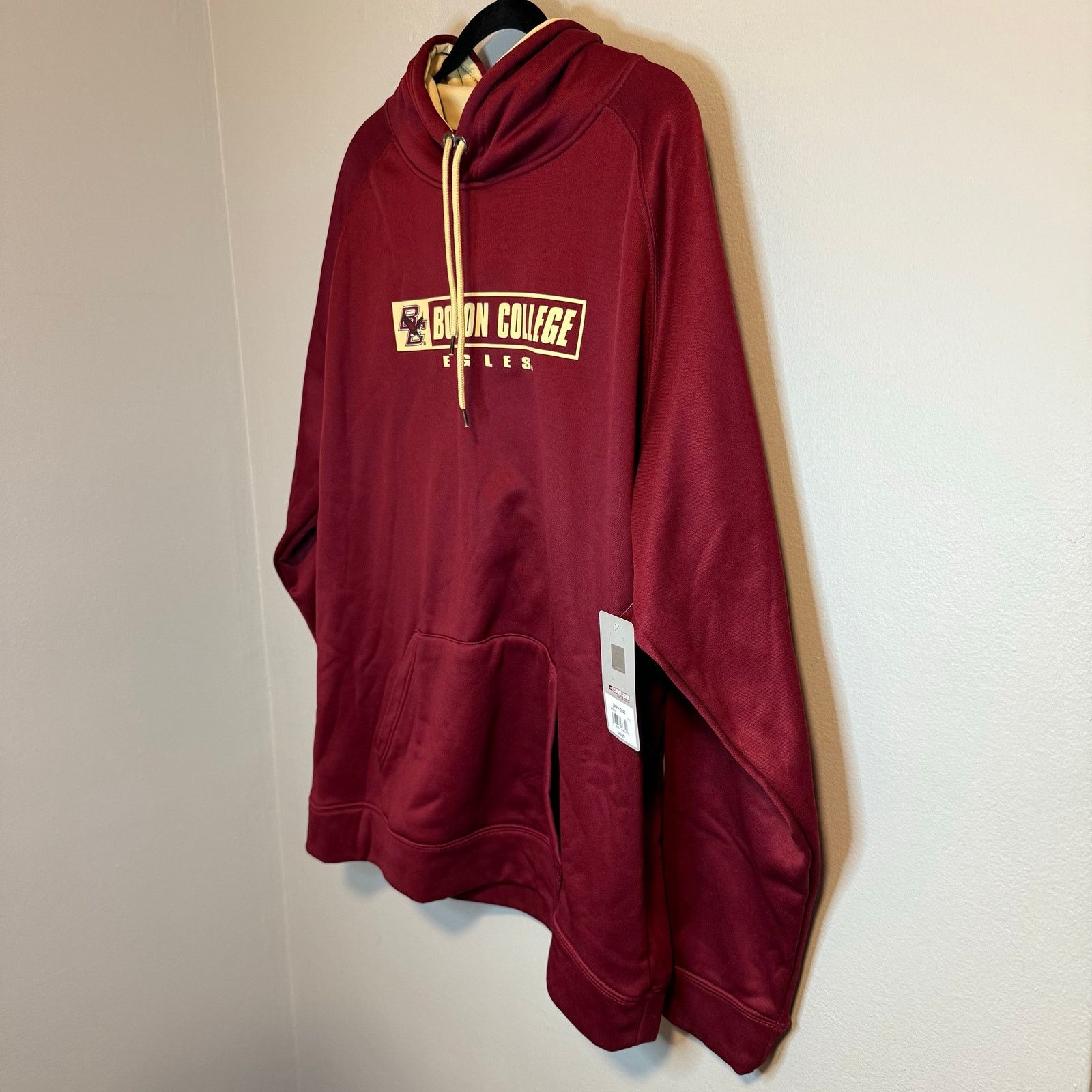 Colosseum Athletics Boston College Eagles Colosseum NCAA Hoodie Size XXL New NWT Size US XXL / EU 58 / 5 - 6 Thumbnail