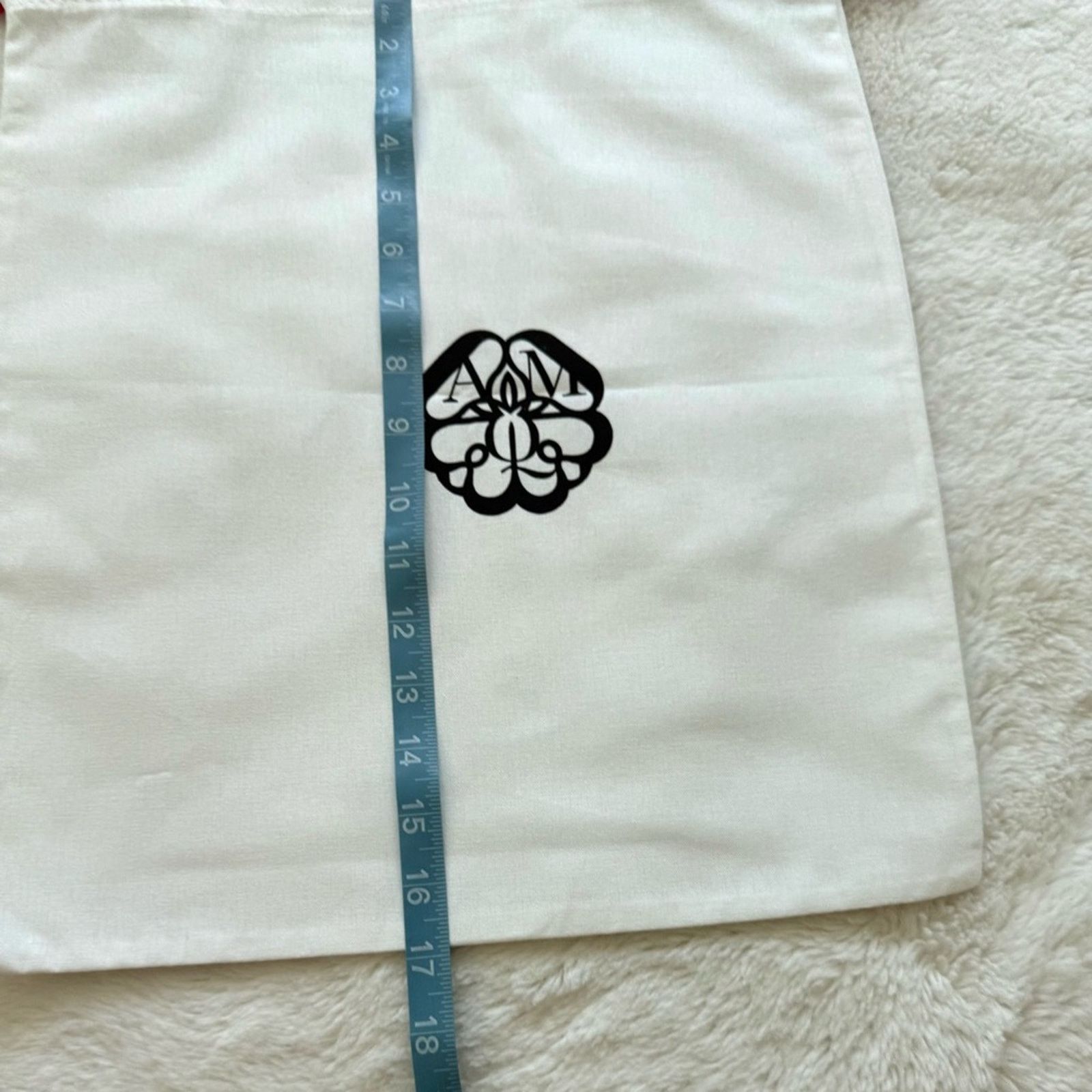 Alexander McQueen Alexander McQueen dust bag Authentic Size ONE SIZE - 4 Thumbnail