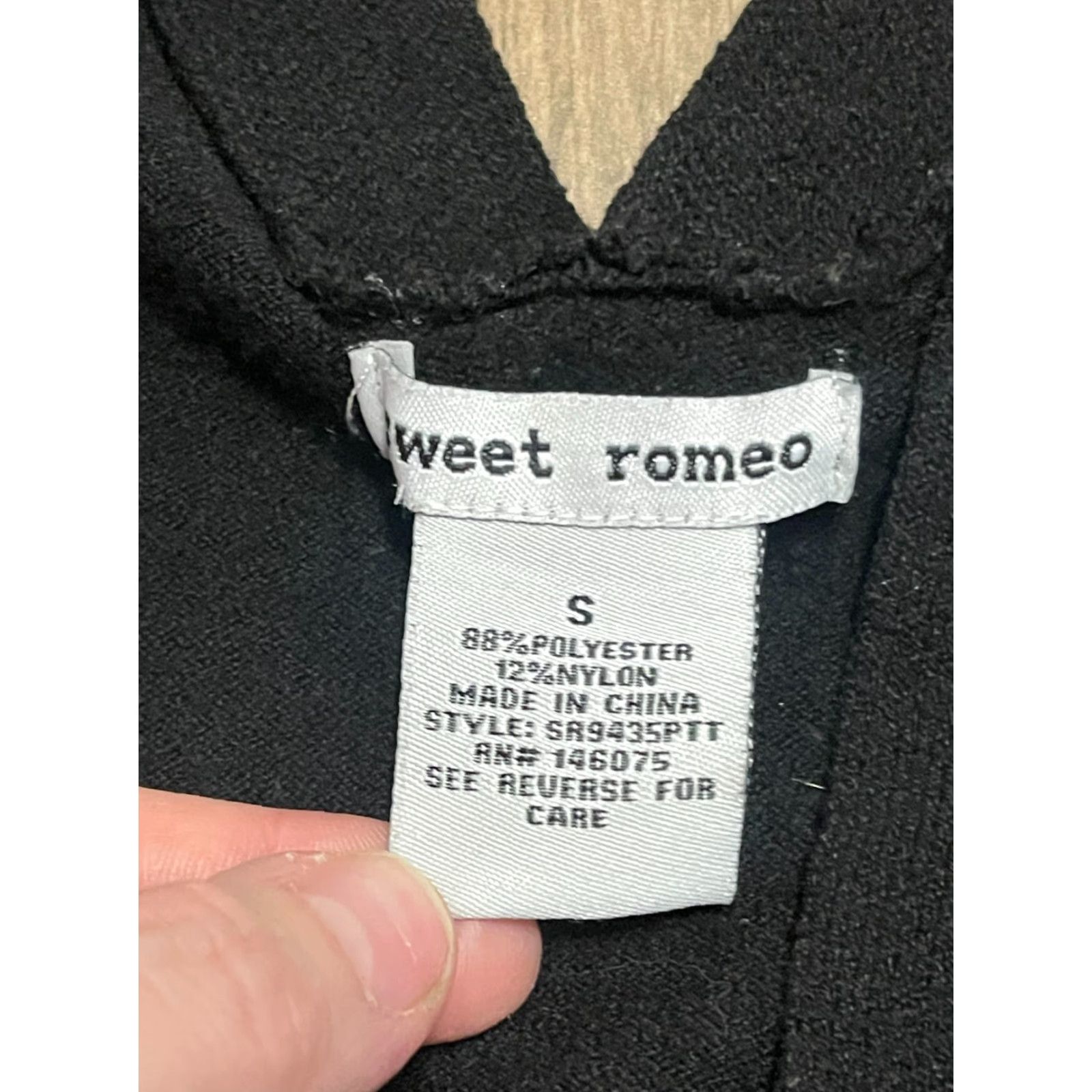 Vintage Sweet Romeo Sweater Cardigan Women’s Small Black Open Pockets Knit Cozy Casual Fall Spring Summer Cardigan Women’s Size S / US 4 / IT 40 - 7 Thumbnail