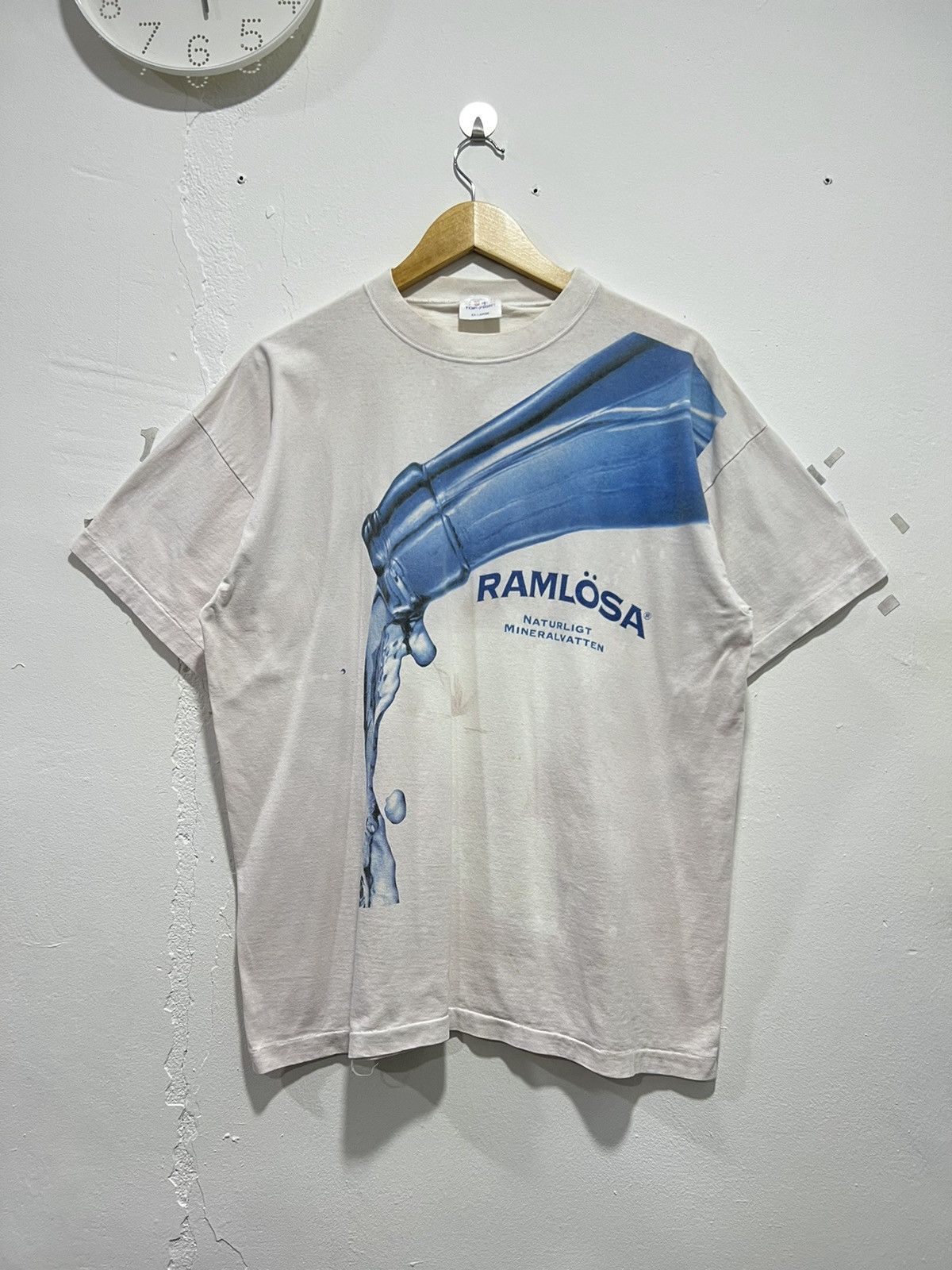 Vintage Vintage 90’s Ramlösa Mineral Water Promo Tshirt Size US L / EU 52-54 / 3 - 1 Thumbnail