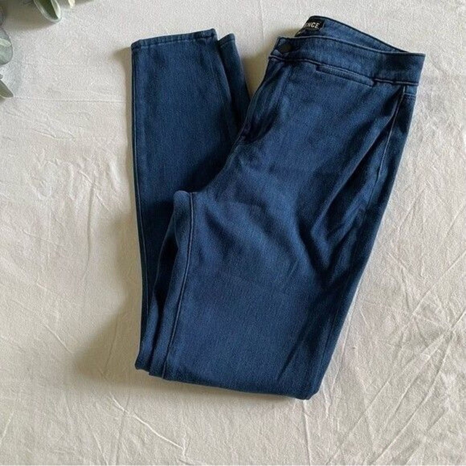 L'AGENCE L'AGENCE Jeans Womens 26 NWOT Yasmeen HighRise Skinny 26" Size 27" / US 4 / IT 40 - 8 Thumbnail