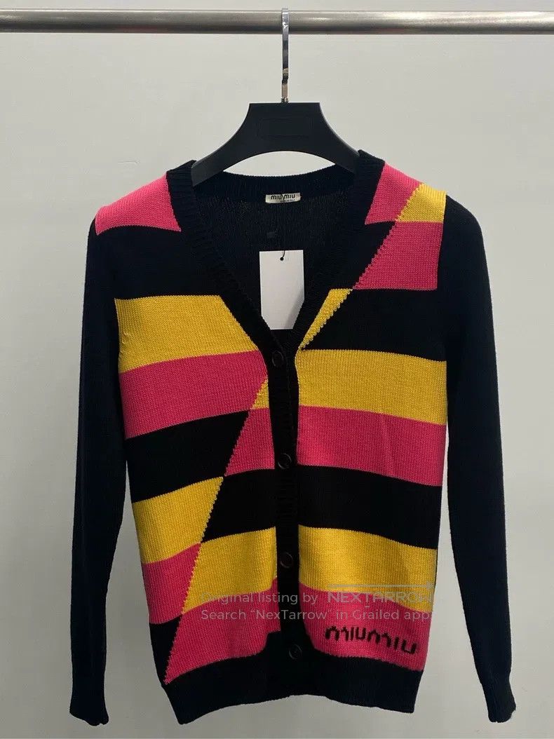 Miu Miu Miu Miu 36 Collage design V-neck long sleeve knit cardigan Size M / US 6-8 / IT 42-44 - 1 Thumbnail