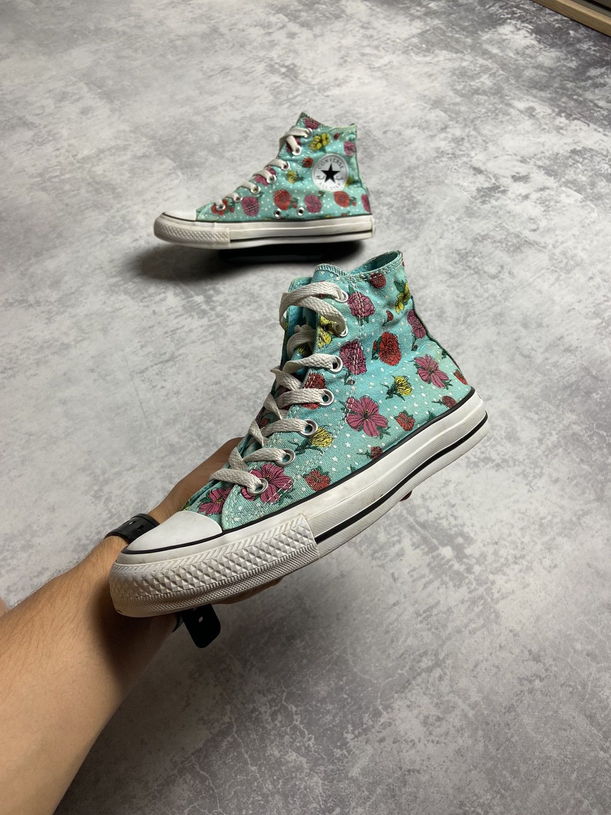 Converse Streetwear Vintage CRAZY Converse Chuck Taylor Floral Hi Top Sneakers Retro 90s Grailed