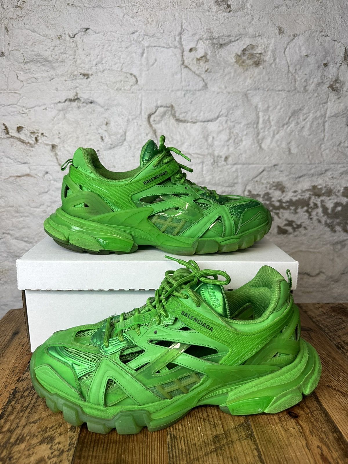 Balenciaga Balenciaga Track 2 Green Sneaker Size 43 | Grailed