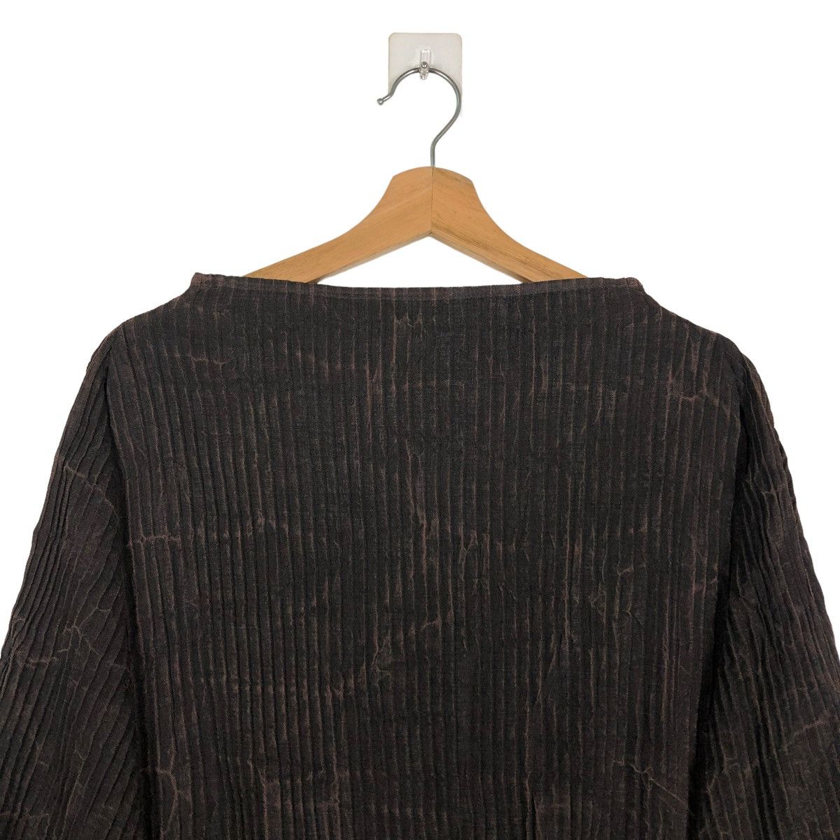 Japanese Brand 🔥LONG SLEEVE PLEATED DESIGN PINORE ISSEY MIYAKE JAPAN Size US M / EU 48-50 / 2 - 3 Thumbnail
