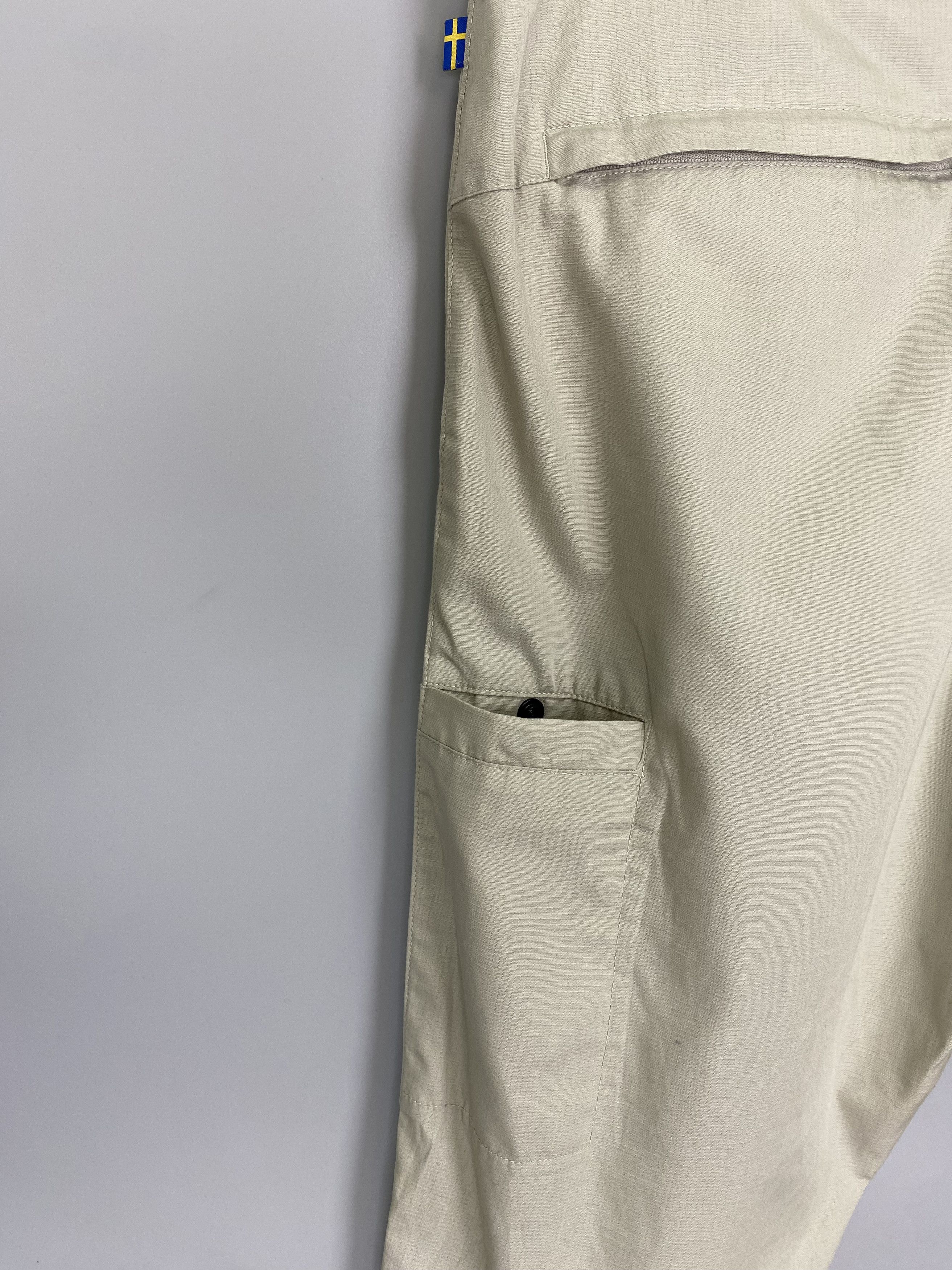 Fjallraven FJALLRAVEN G1000 Travellers Trousers Outdoor Cargo Pant Size US 36 / EU 52 - 12 Thumbnail