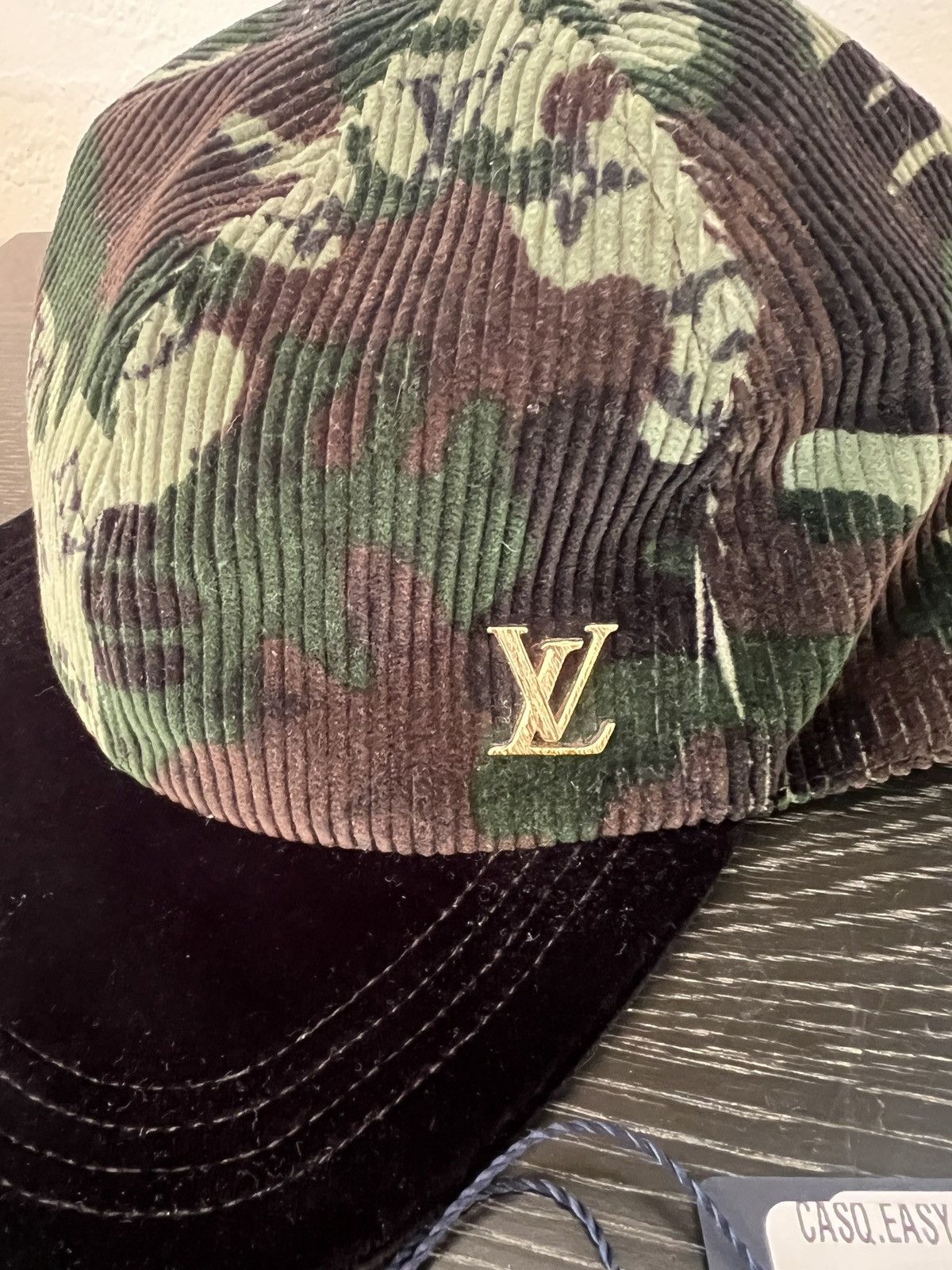Louis Vuitton Camo corduroy hat RARE Size ONE SIZE - 2 Thumbnail