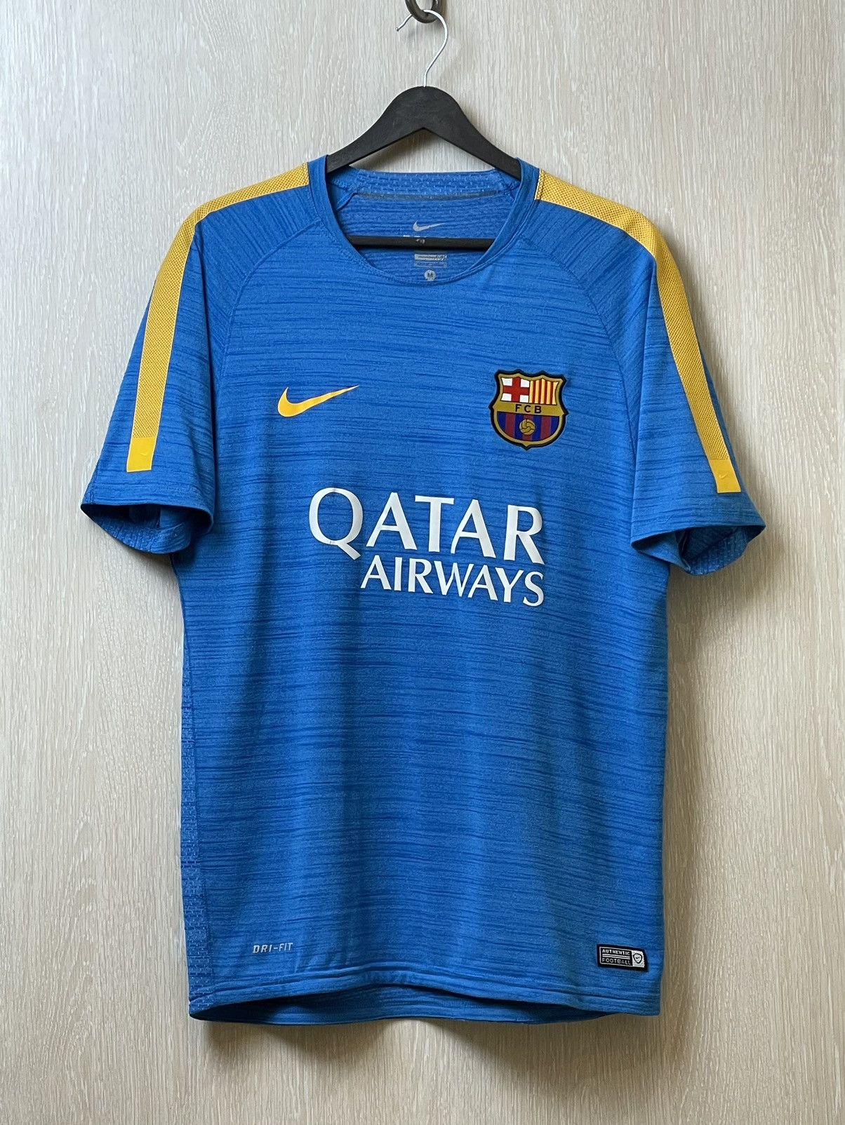 Nike Vintage Nike Barcelona 2015 Training Soccer Jersey Size US M / EU 48-50 / 2 - 1 Thumbnail